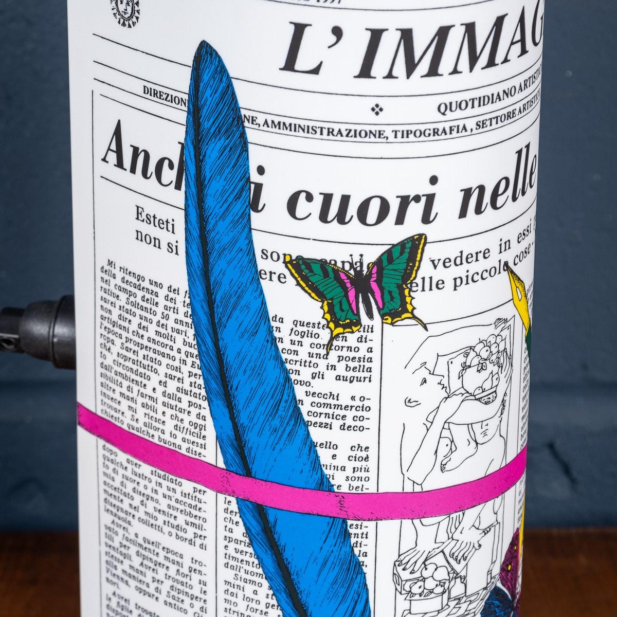 Una lampada da tavolo italiana vintage del XX secolo di Fornasetti 3
