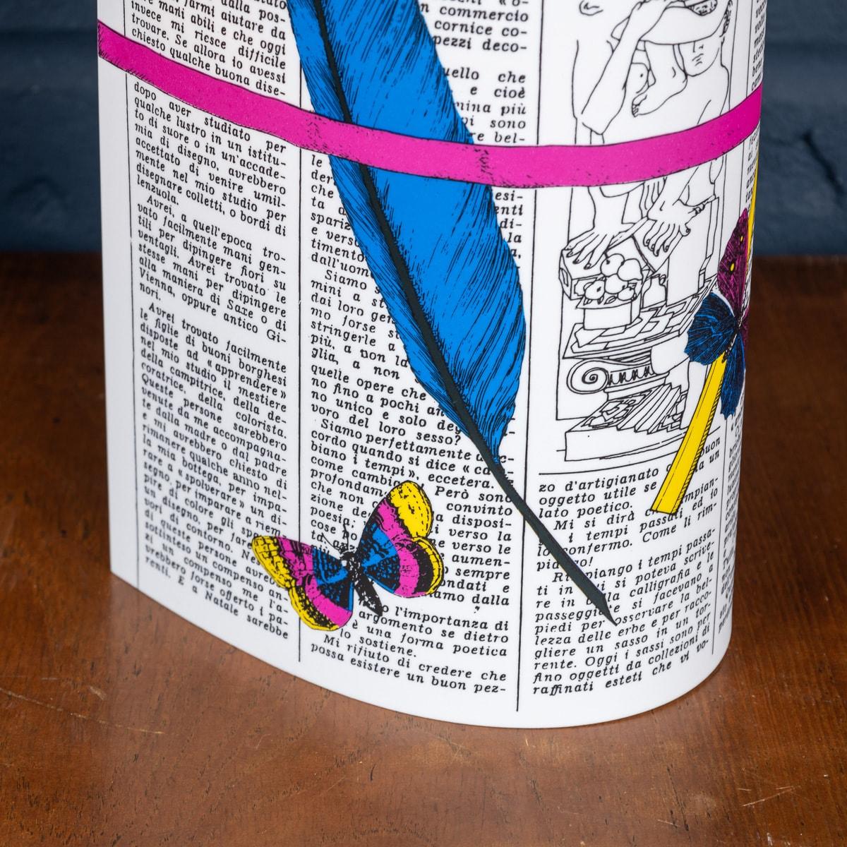 Una lampada da tavolo italiana vintage del XX secolo di Fornasetti 4