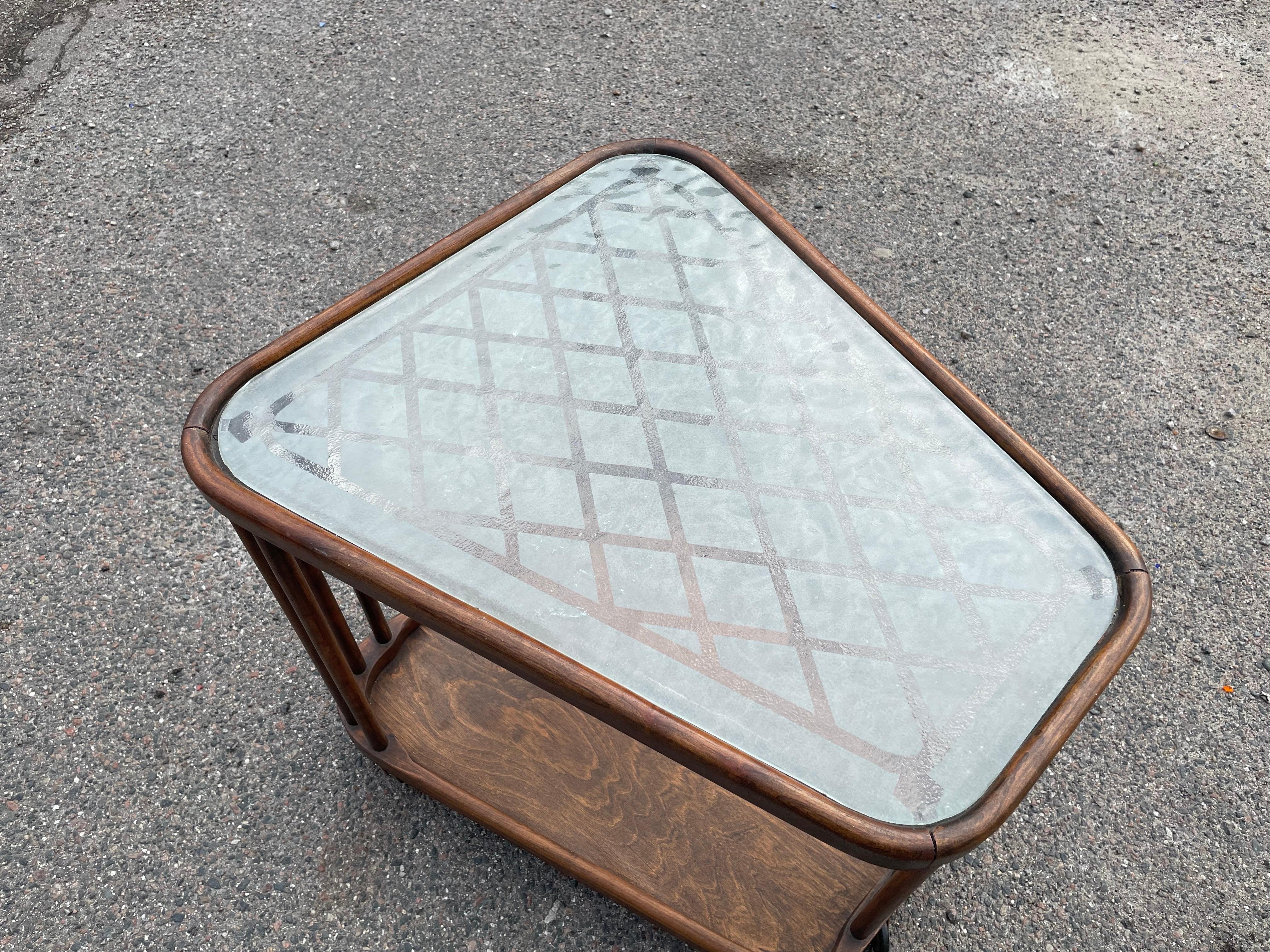 Mid-Century Modern a vintage Art deco bar cart from the 1950´s For Sale