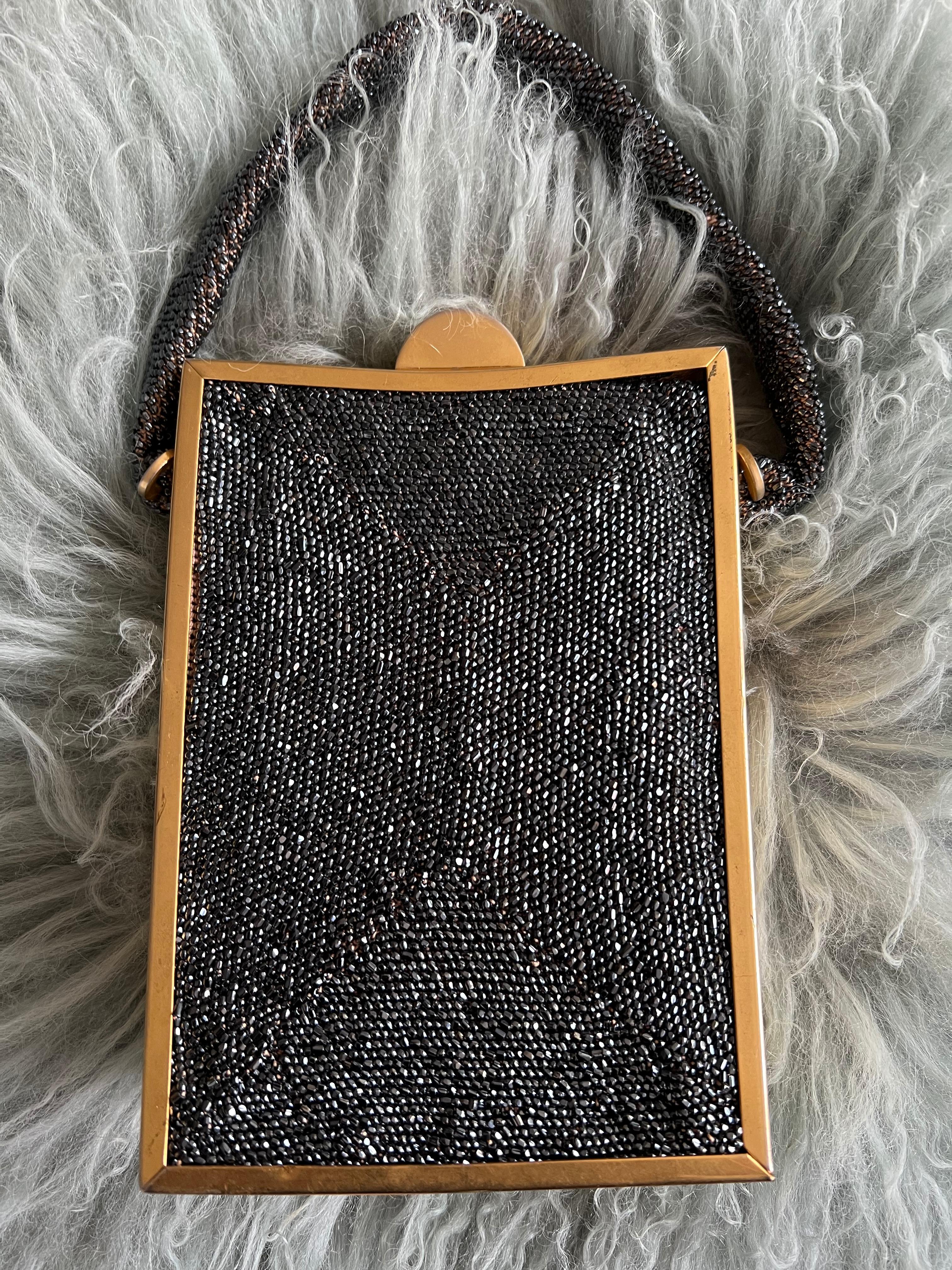 A rare vintage Art Deco evening bag made in British Hong Kong.
Circa 1950.
In excellent condition.
Own a piece of history 
Stylish and Chic this evening bag is all the rage. 
