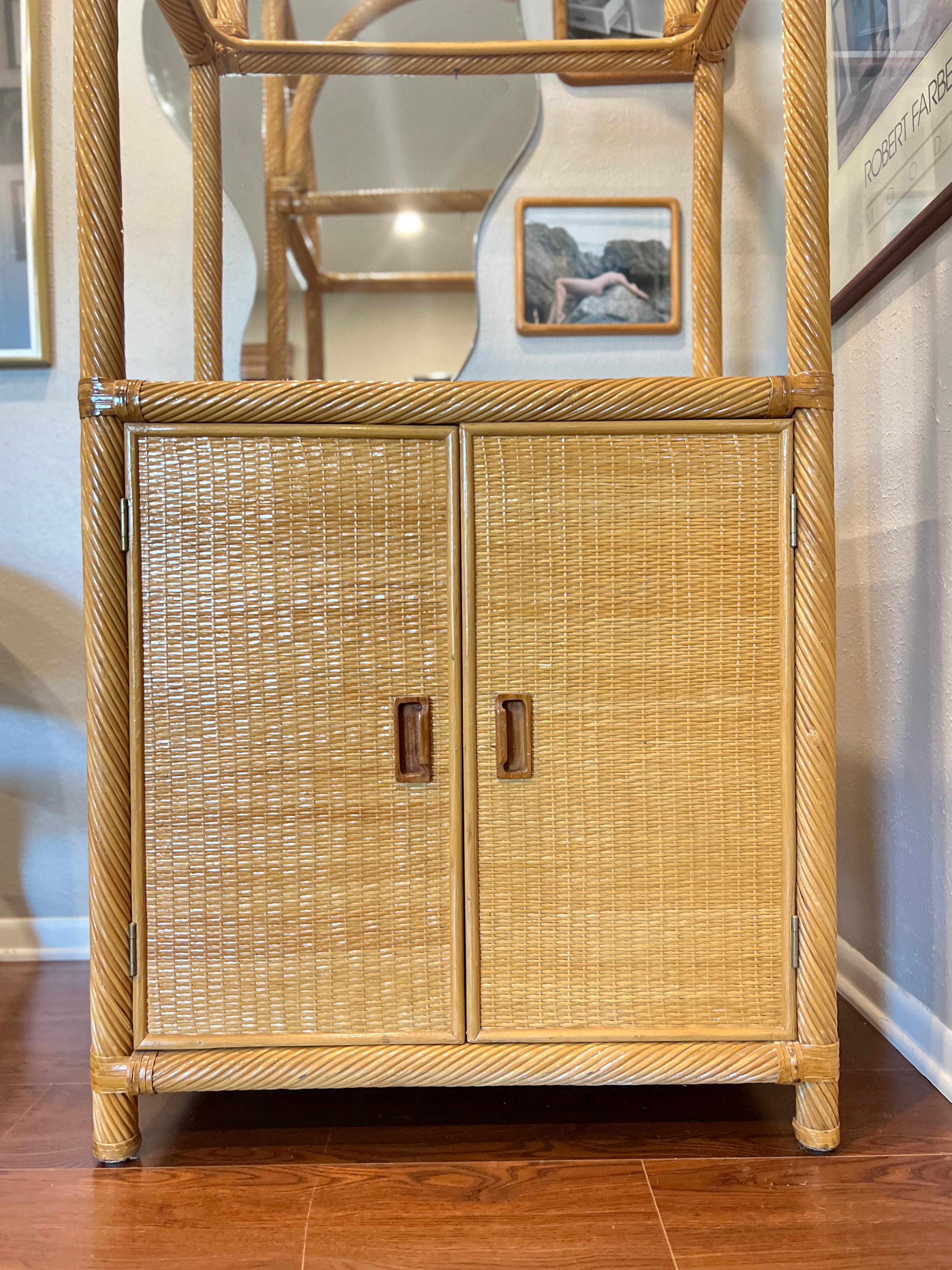 Late 20th Century A vintage bamboo pencil reed cabinet / bar 1970s For Sale