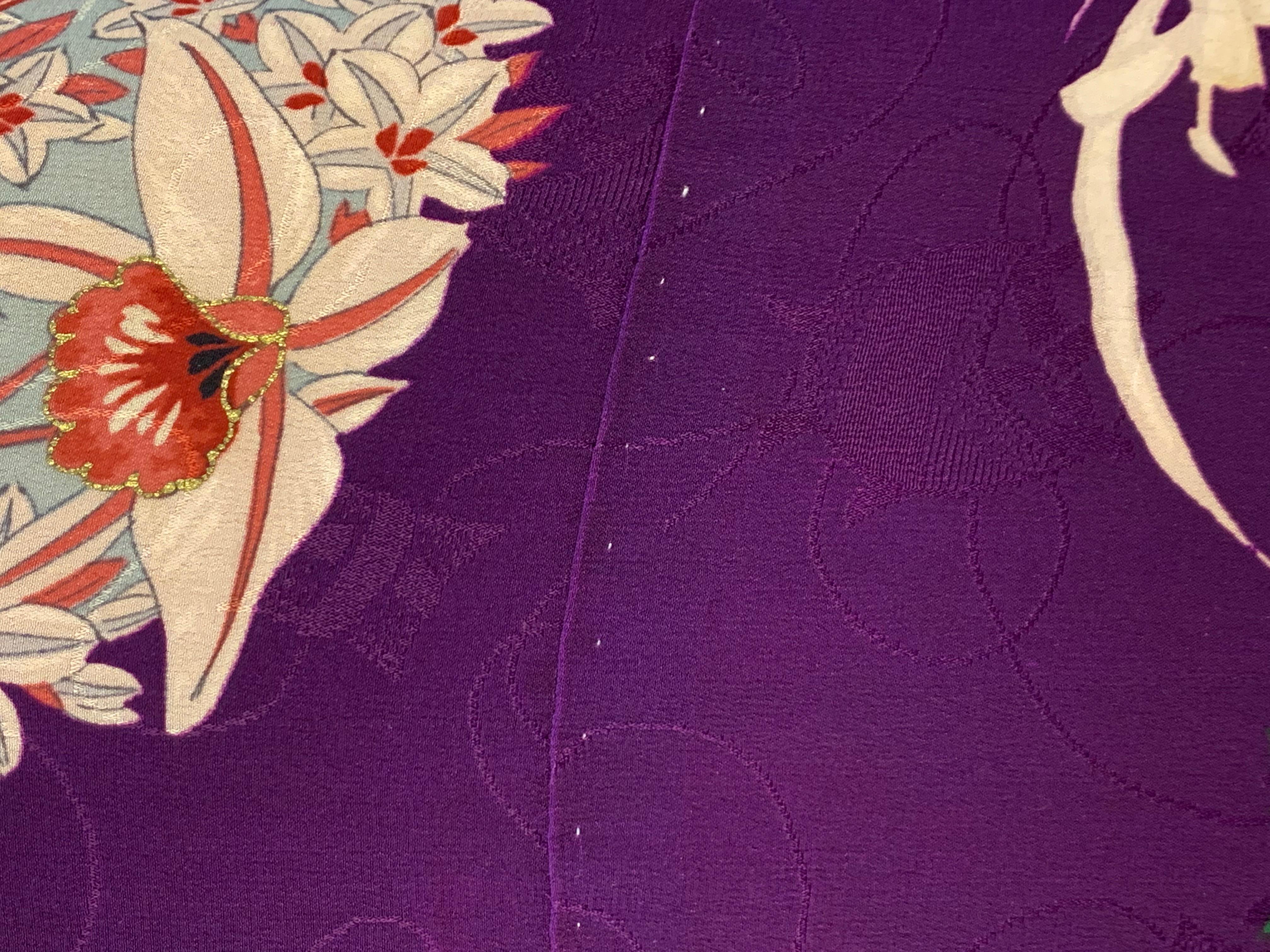 Women's or Men's A vintage beautiful 1980s purple kimono