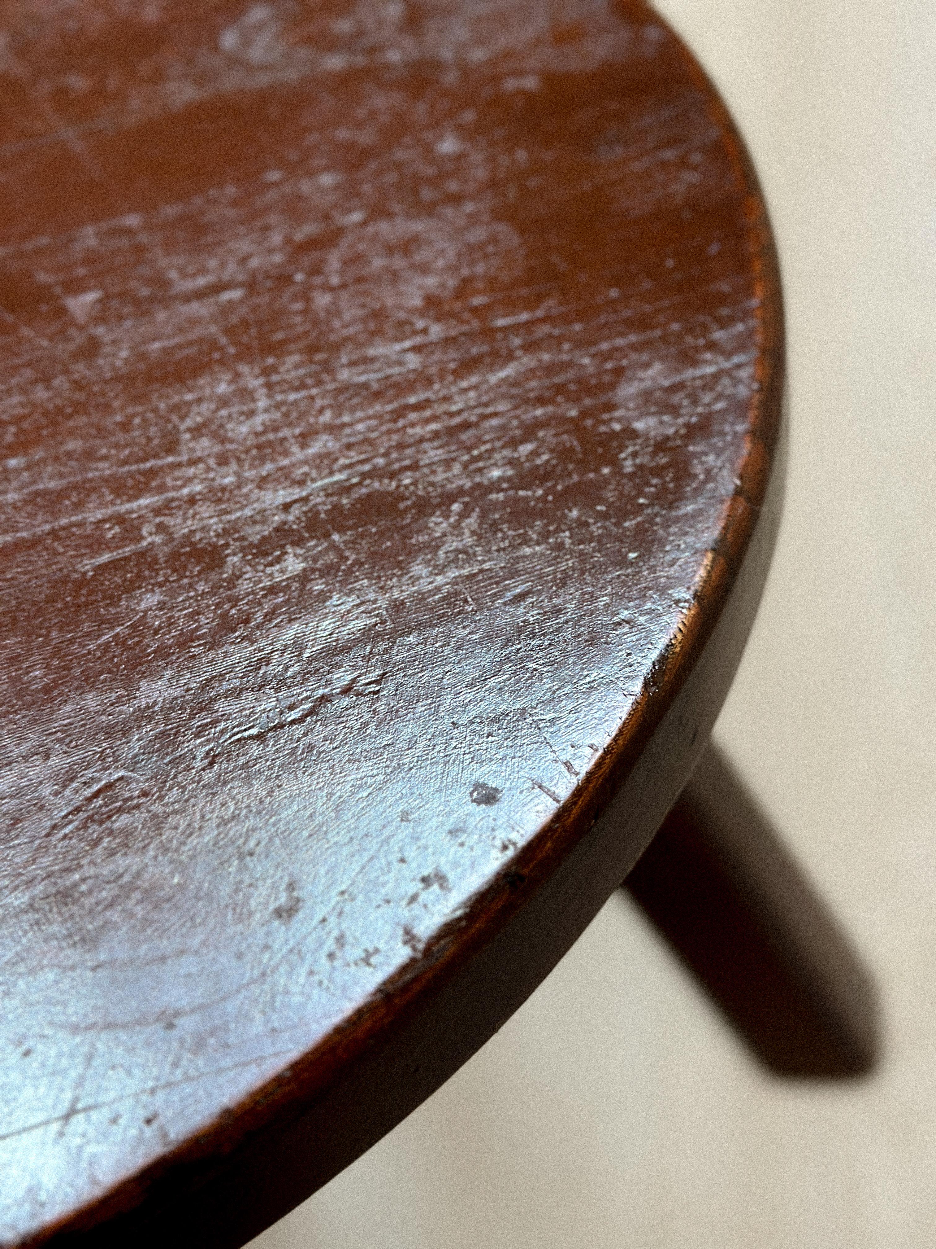 A Vintage Brutalist Side table, Massive Oak, France, circa 1970s For Sale 2