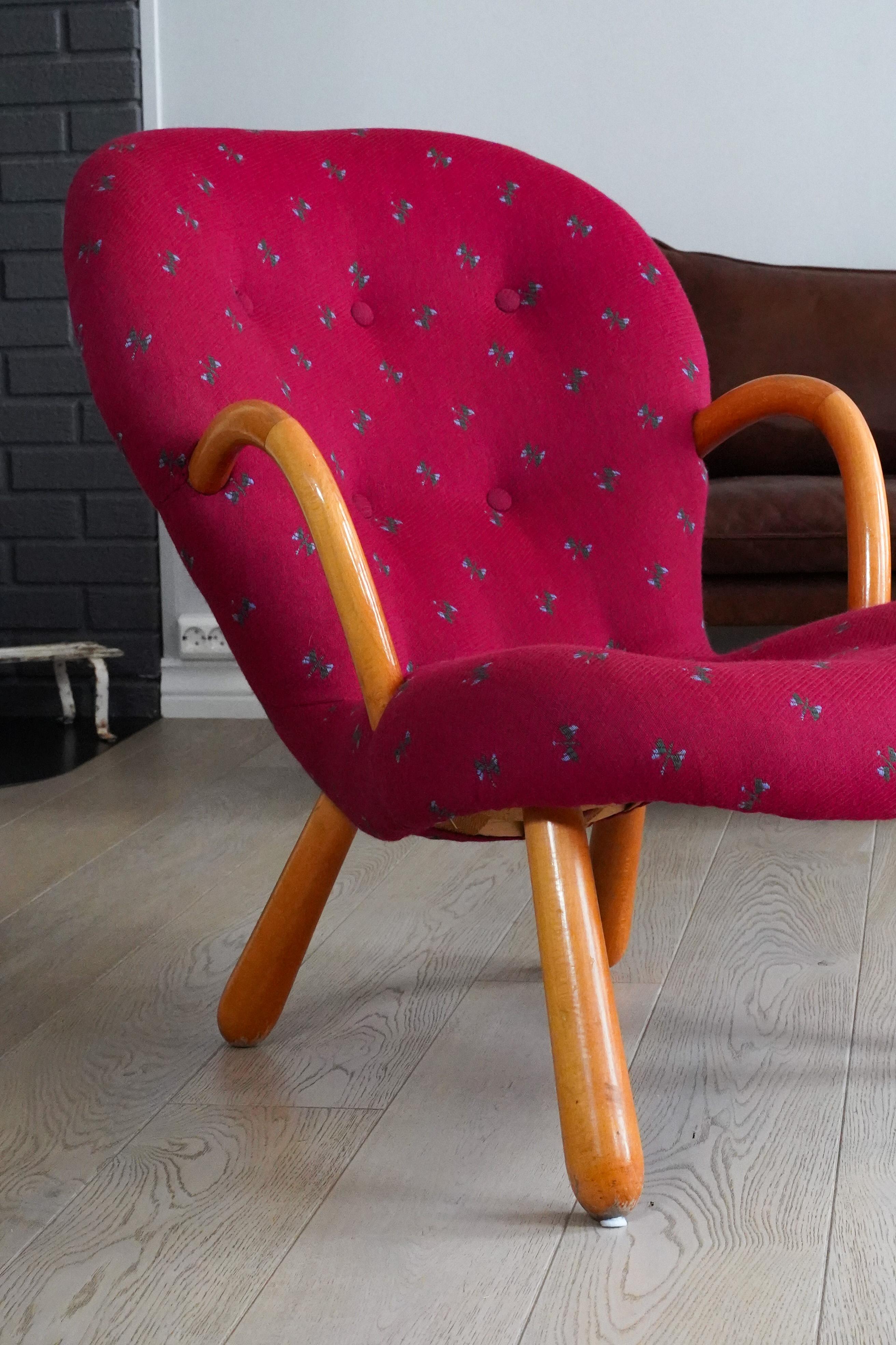 Norwegian A Vintage Clam Chair, by Arnold Madsen for Vik & Blindheim, Norway 1953 For Sale