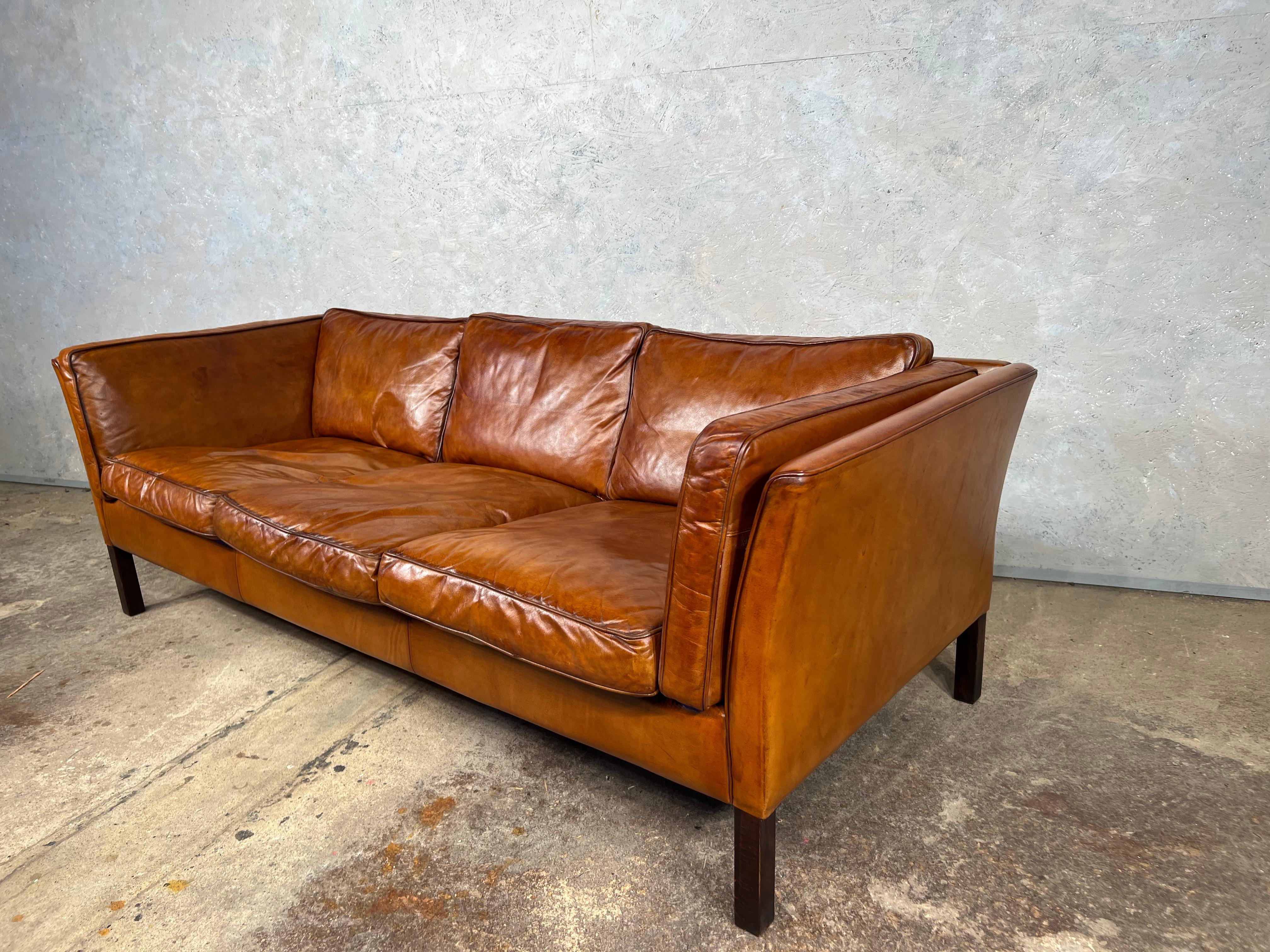 A Vintage Danish 70 s Mid Century Tan Three Seater Leather Sofa In Good Condition In Lewes, GB
