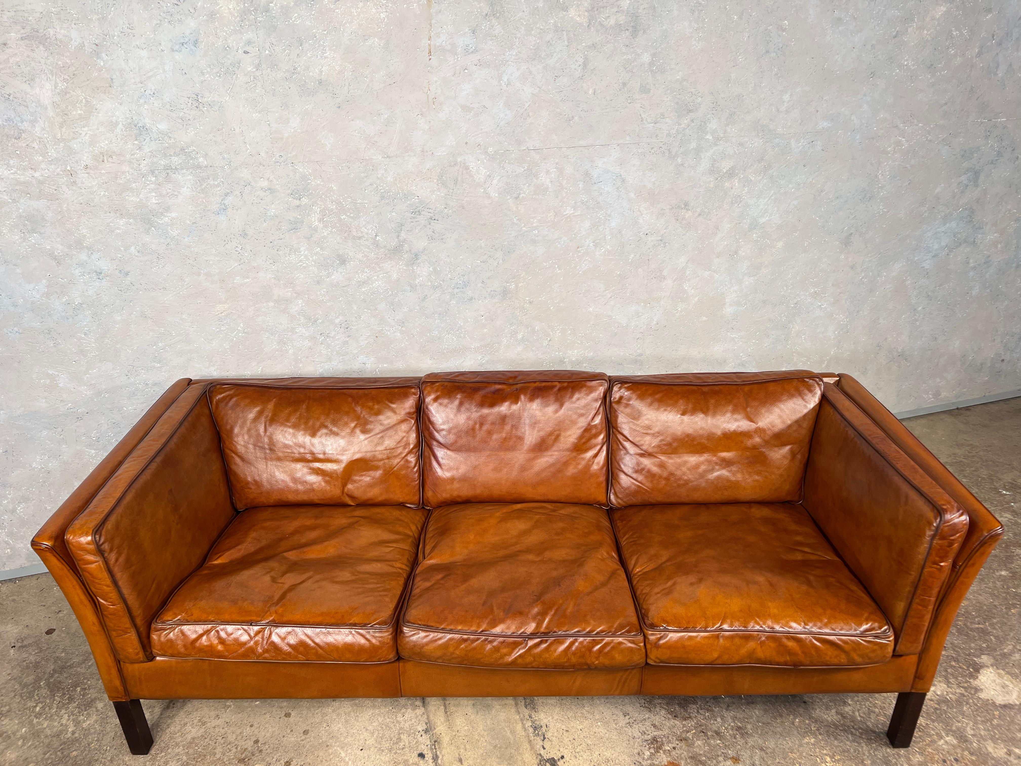 A Vintage Danish 70 s Mid Century Tan Three Seater Leather Sofa 4