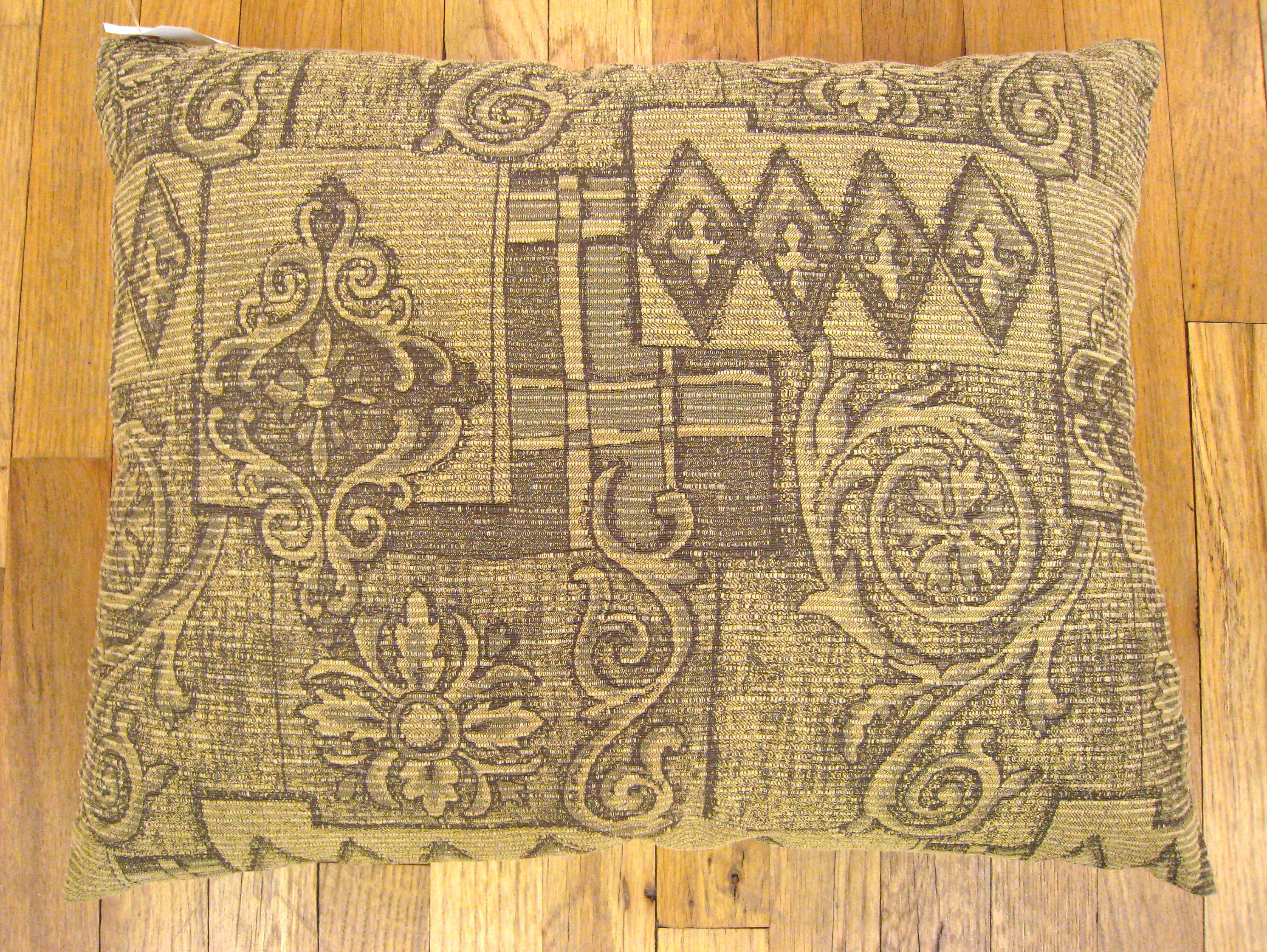 A vintage decorative pillow with floro-geometric design on both sides, size 22