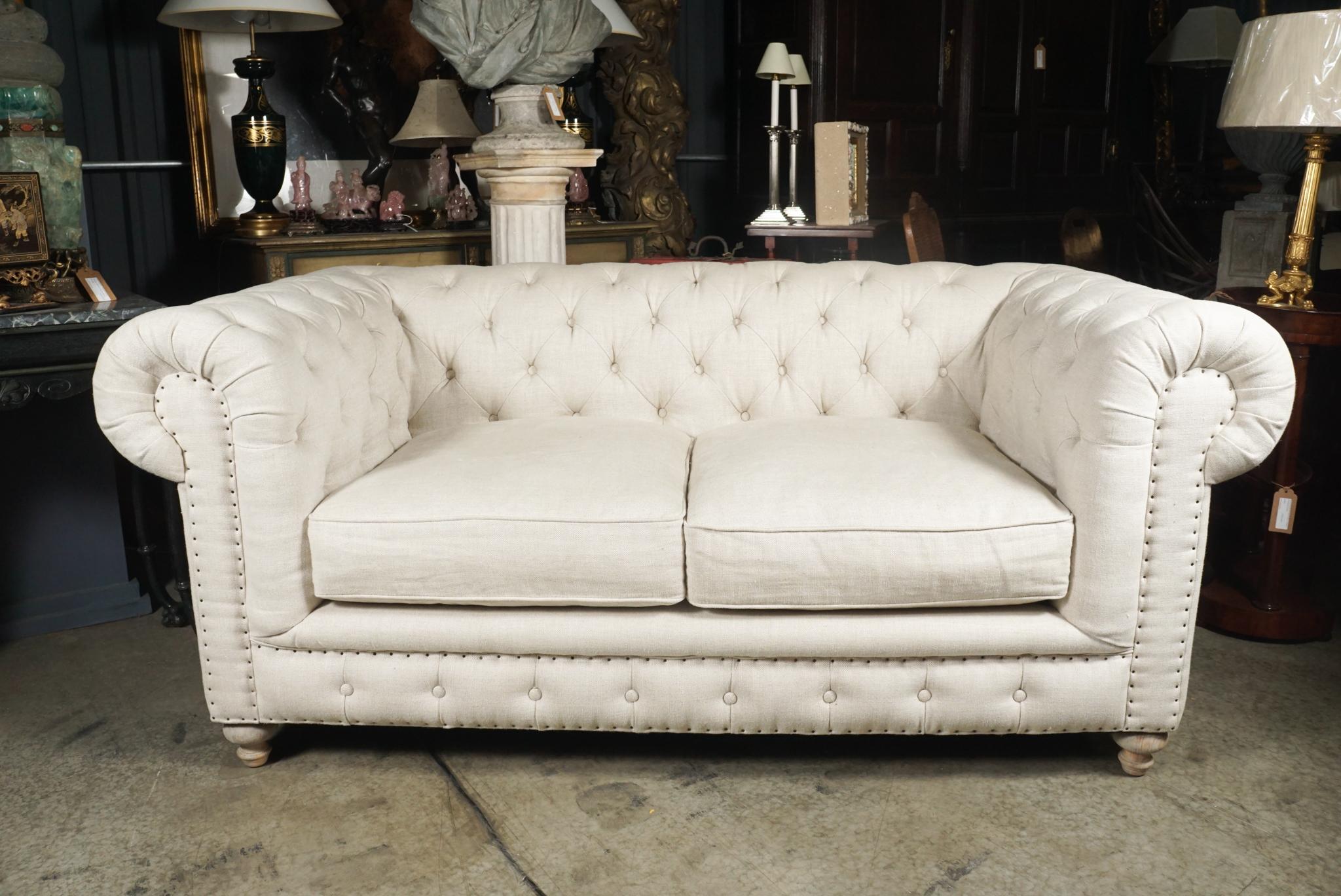 Vintage Edwardian Style Linen Upholstered Button Tufted Chesterfield Sofa For Sale 1