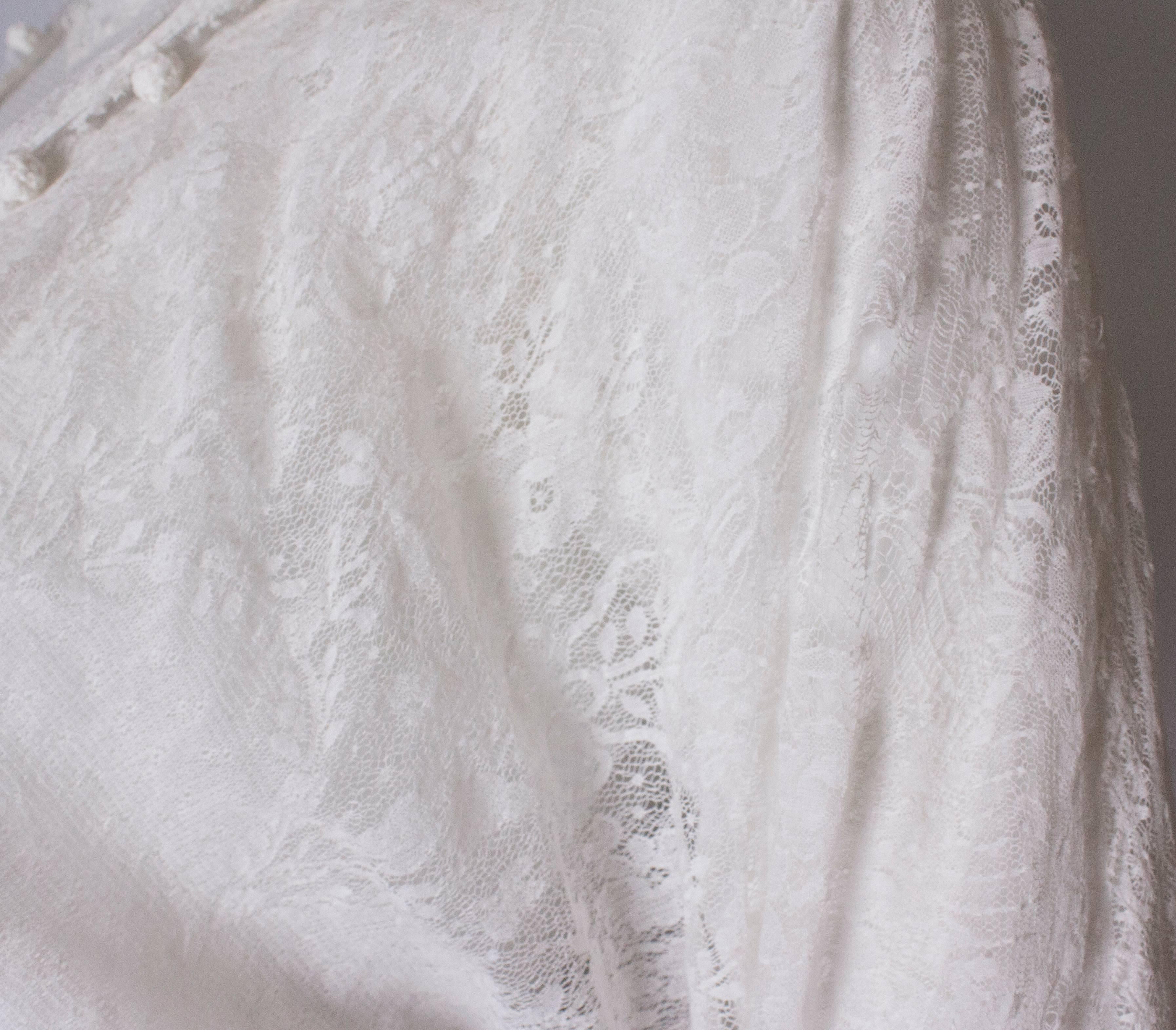 Gray A Vintage Edwardian White Cotton Lawn Dress with Lace Detailil For Sale