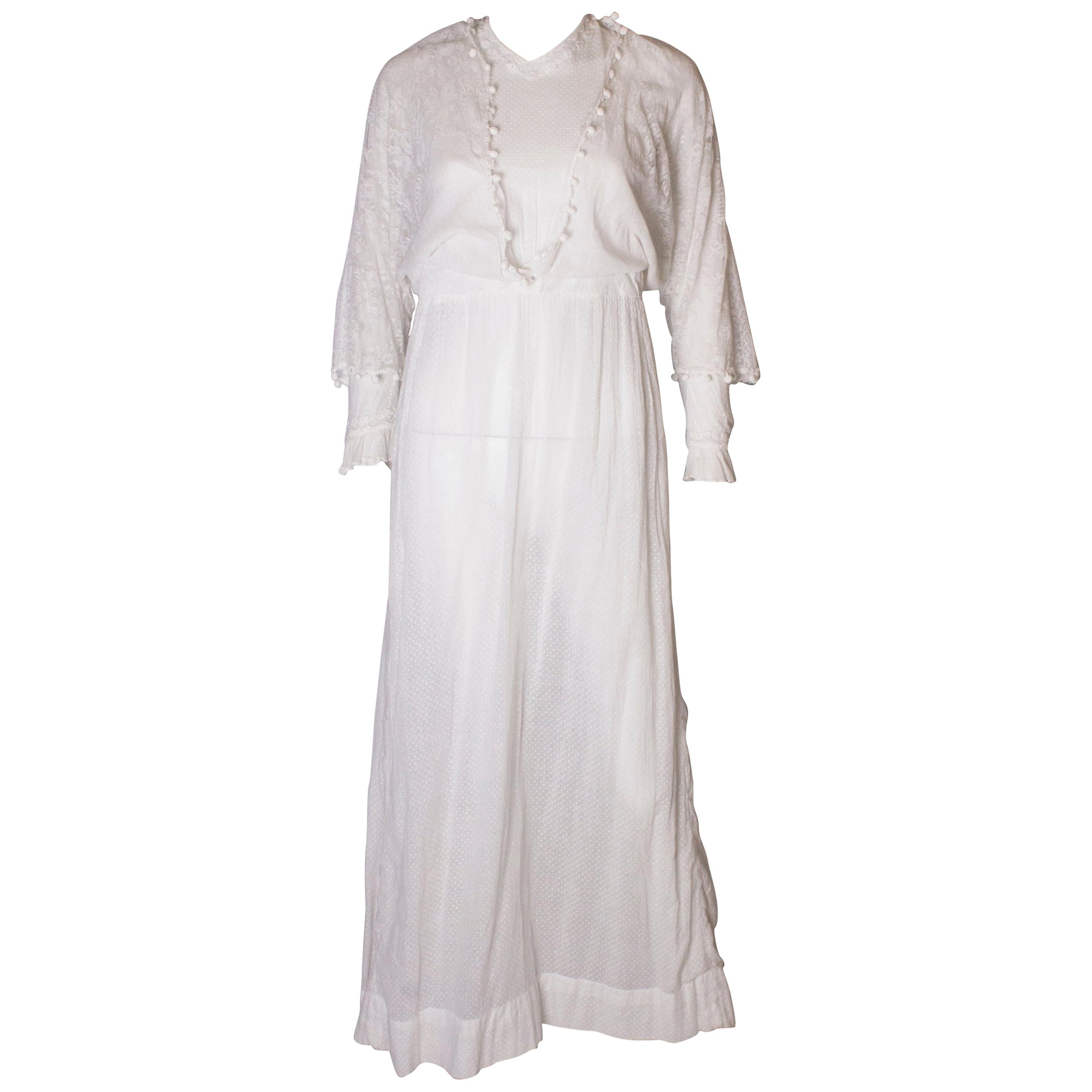 A Vintage Edwardian White Cotton Lawn Dress with Lace Detailil For Sale