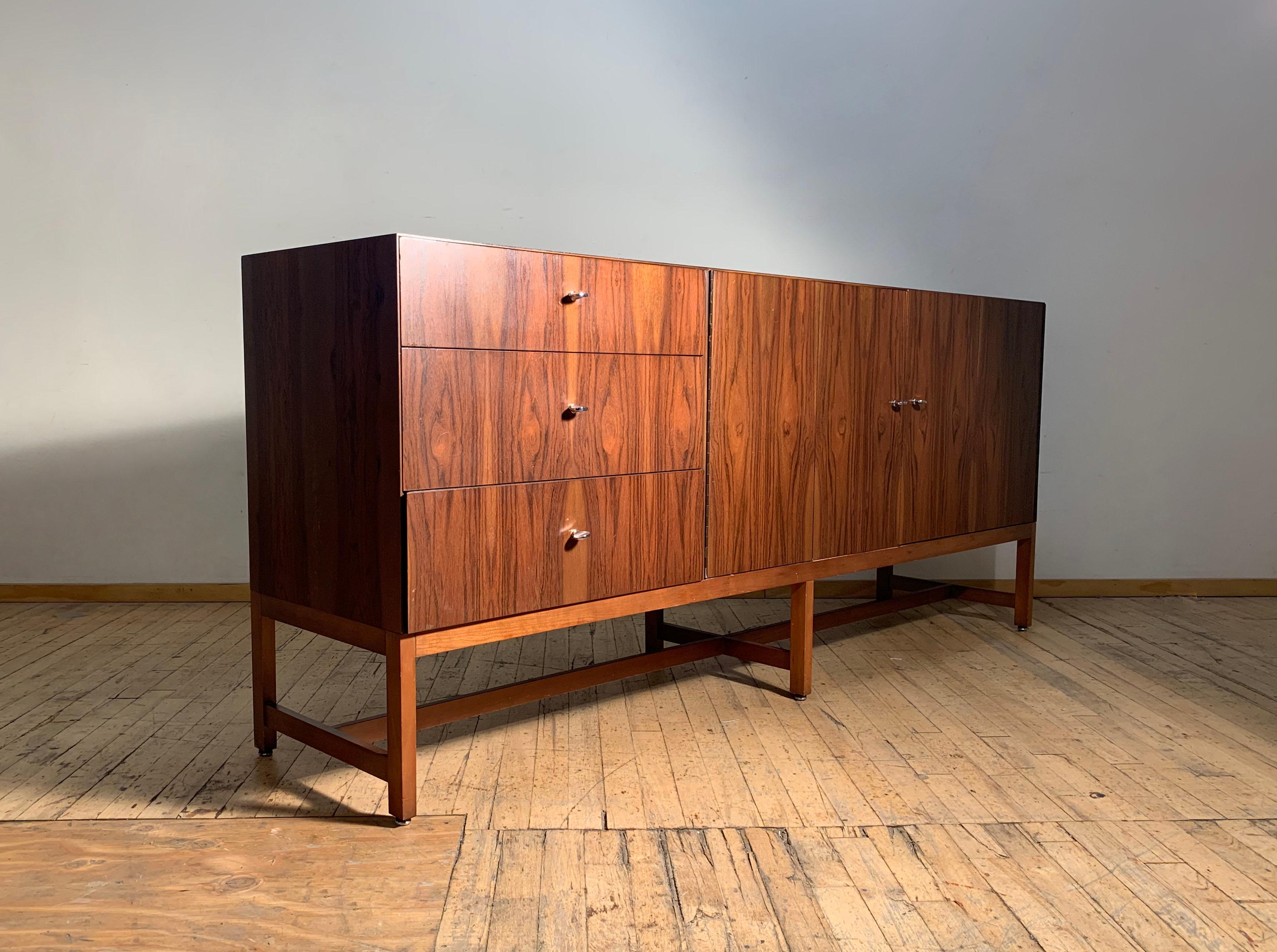 Mid-Century Modern Vintage Exotic Wood Sideboard Cabinet by Milo Baughman for Directional For Sale