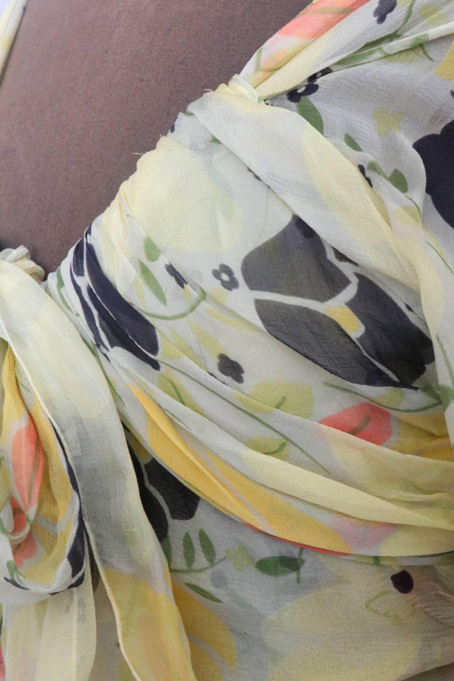 A Vintage Floral Chloé Silk Chiffon Dress XS For Sale 3
