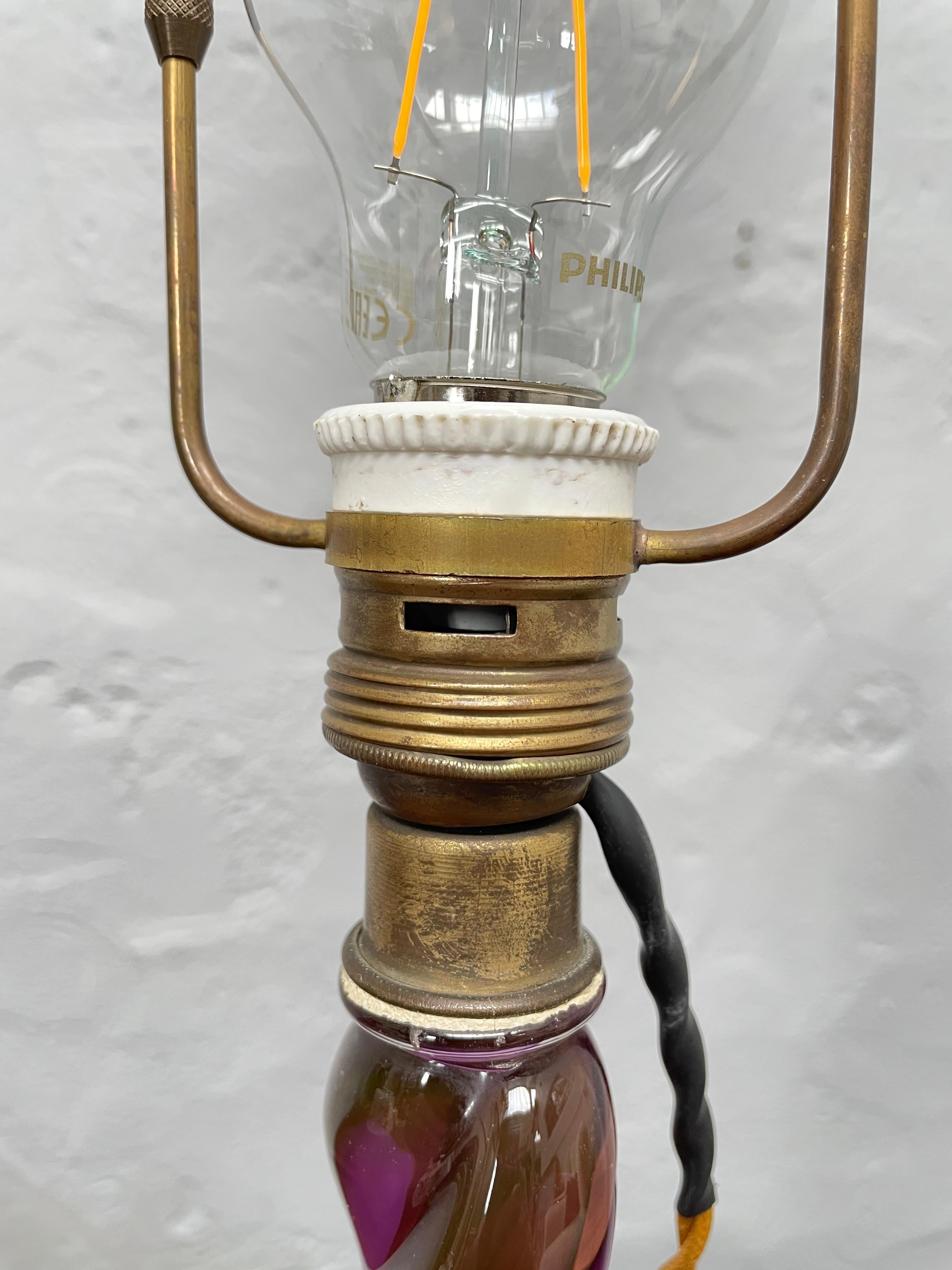 Ein Vintage-Tischlampe aus Glas von Val Saint Lambert aus Belgien (Handgefertigt) im Angebot