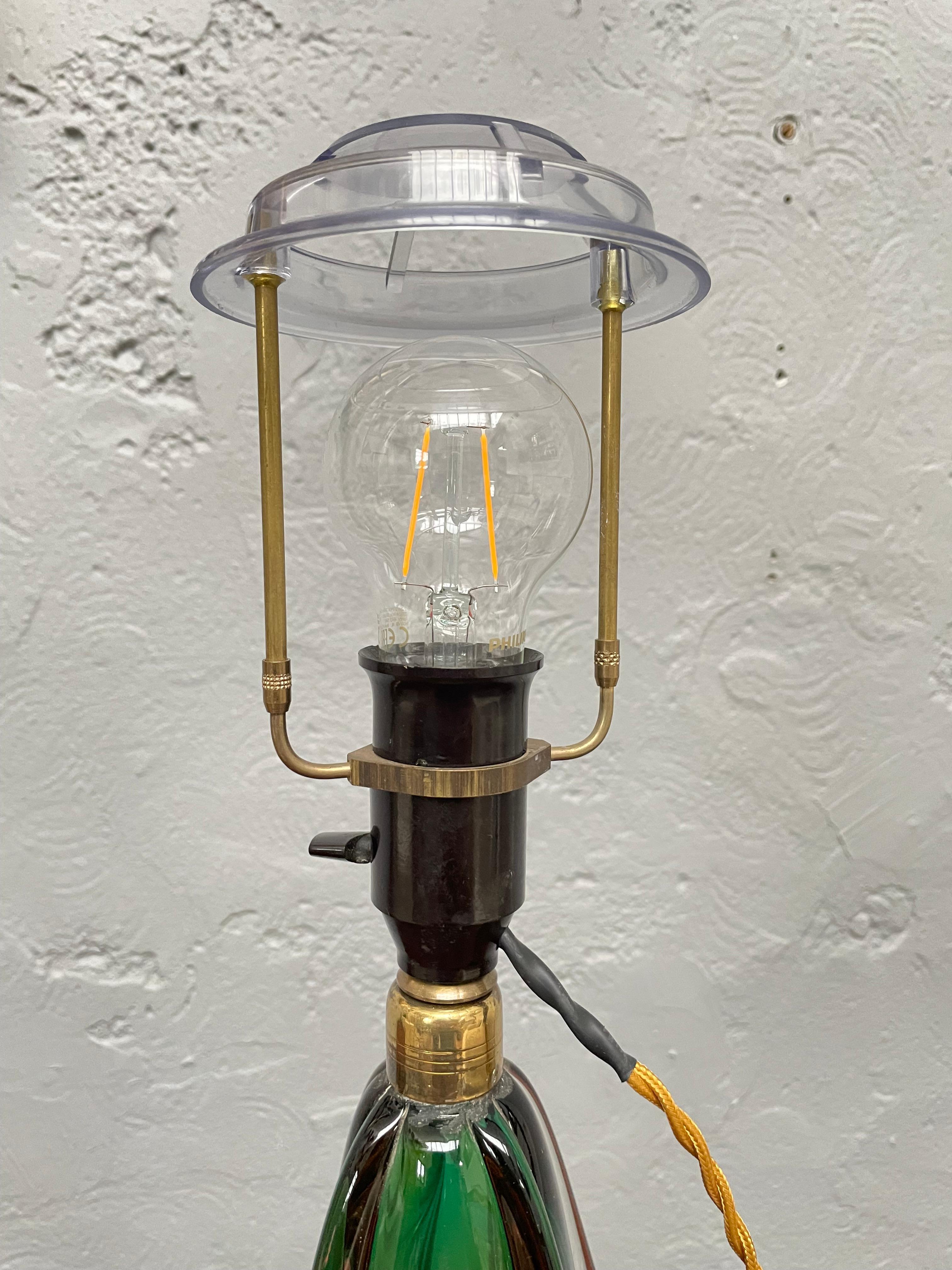 Fatto a mano Lampada da tavolo in vetro vintage di Val Saint Lambert, Belgio in vendita