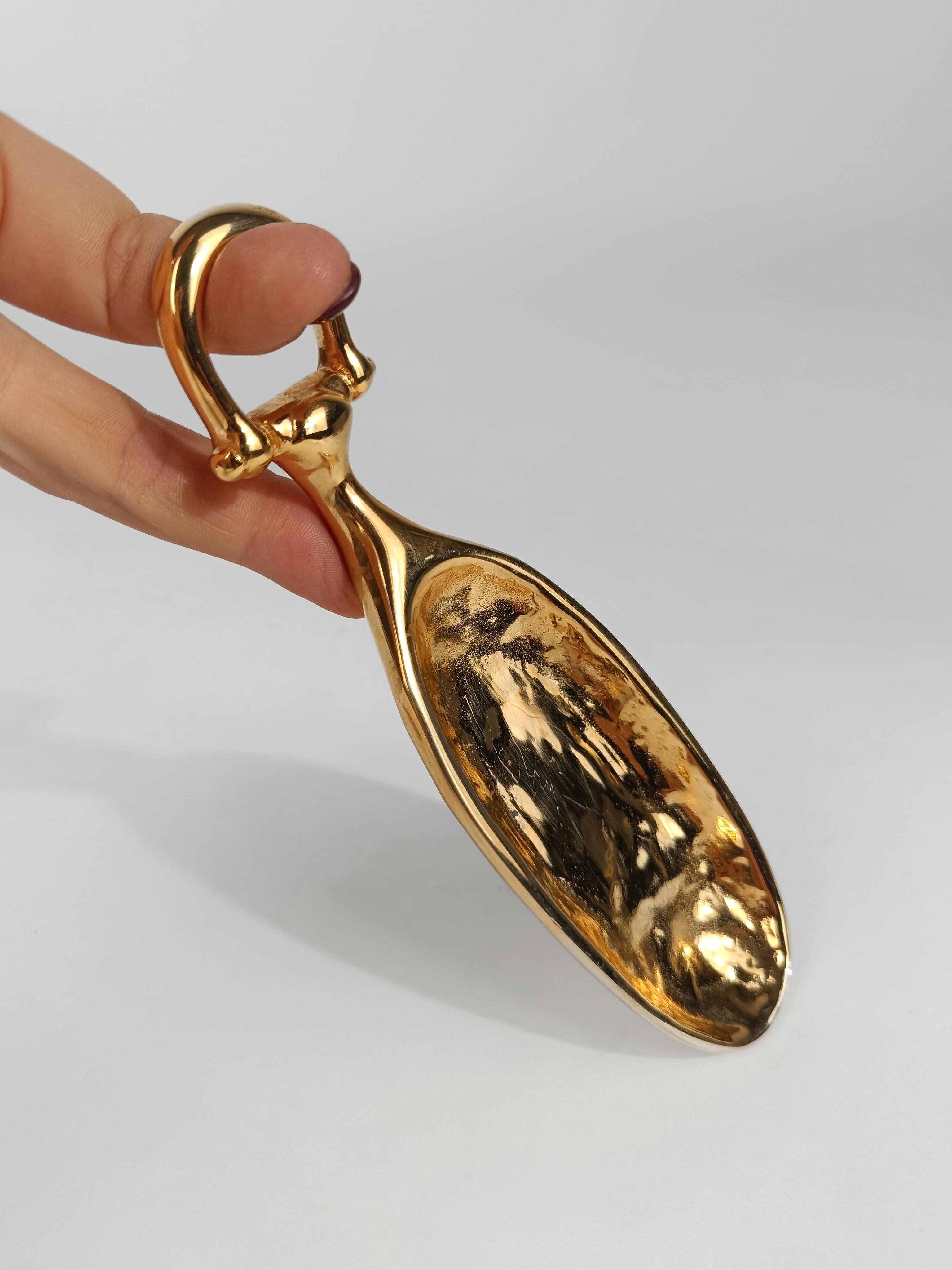 A Vintage Gucci Equestrian Horsebit Ashtray in Gilded Metal, Italy, 70s 5