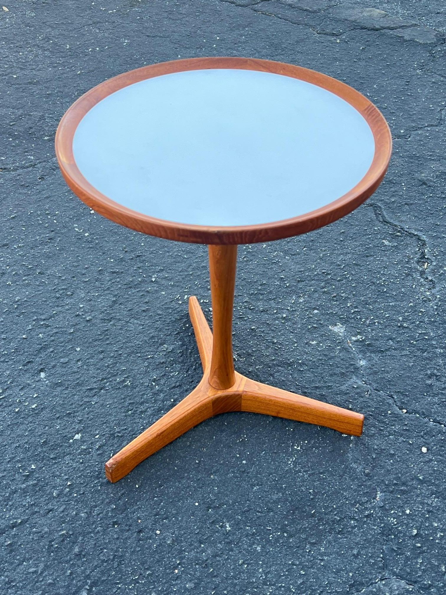 Mid-20th Century A Vintage Hans Andersen Danish Side Table For Sale