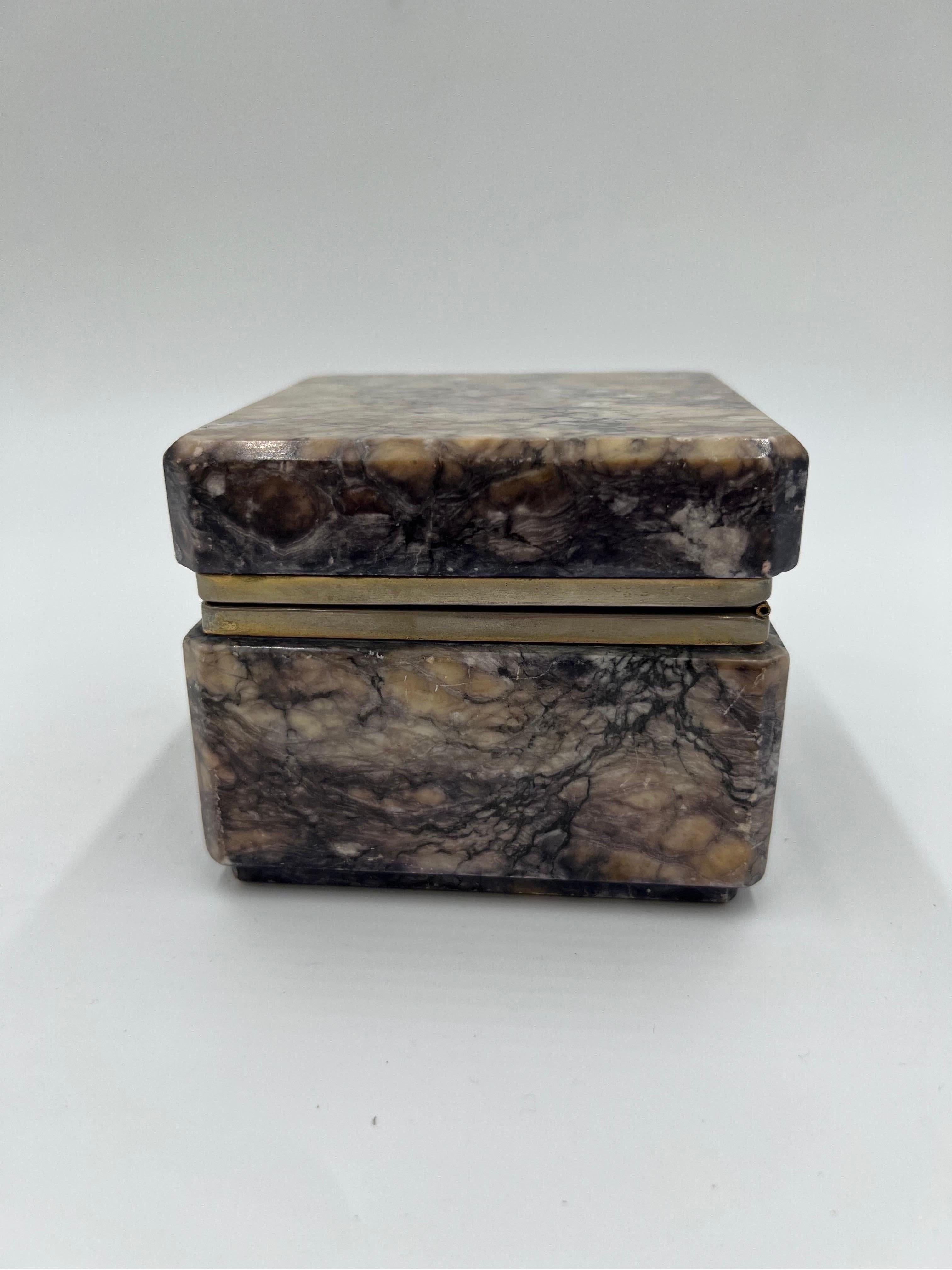 Vintage Italian Blue John Style Alabaster Hinged Box 1