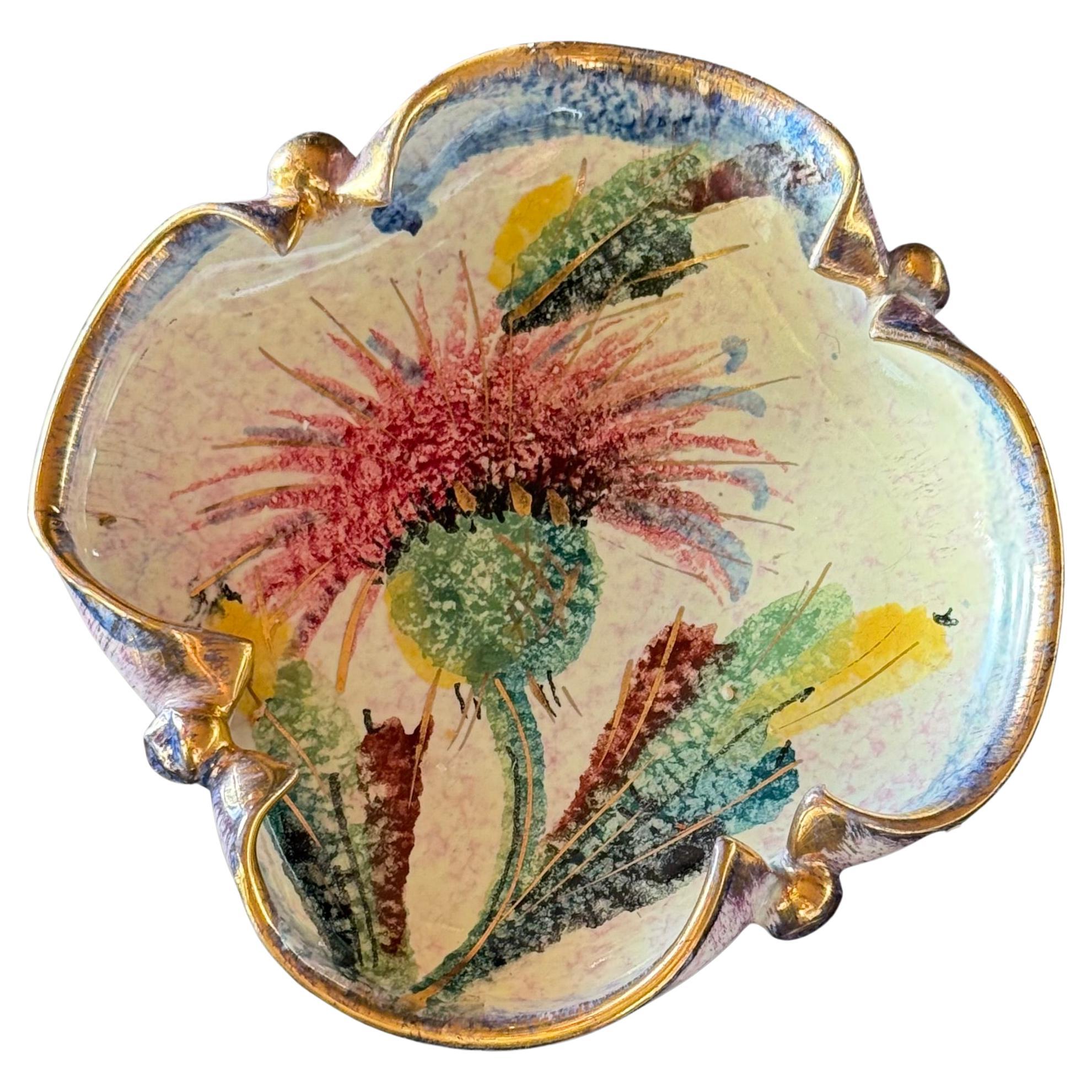A vintage Italian glazed ceramic thistle ashtray, mid 20th century im Angebot