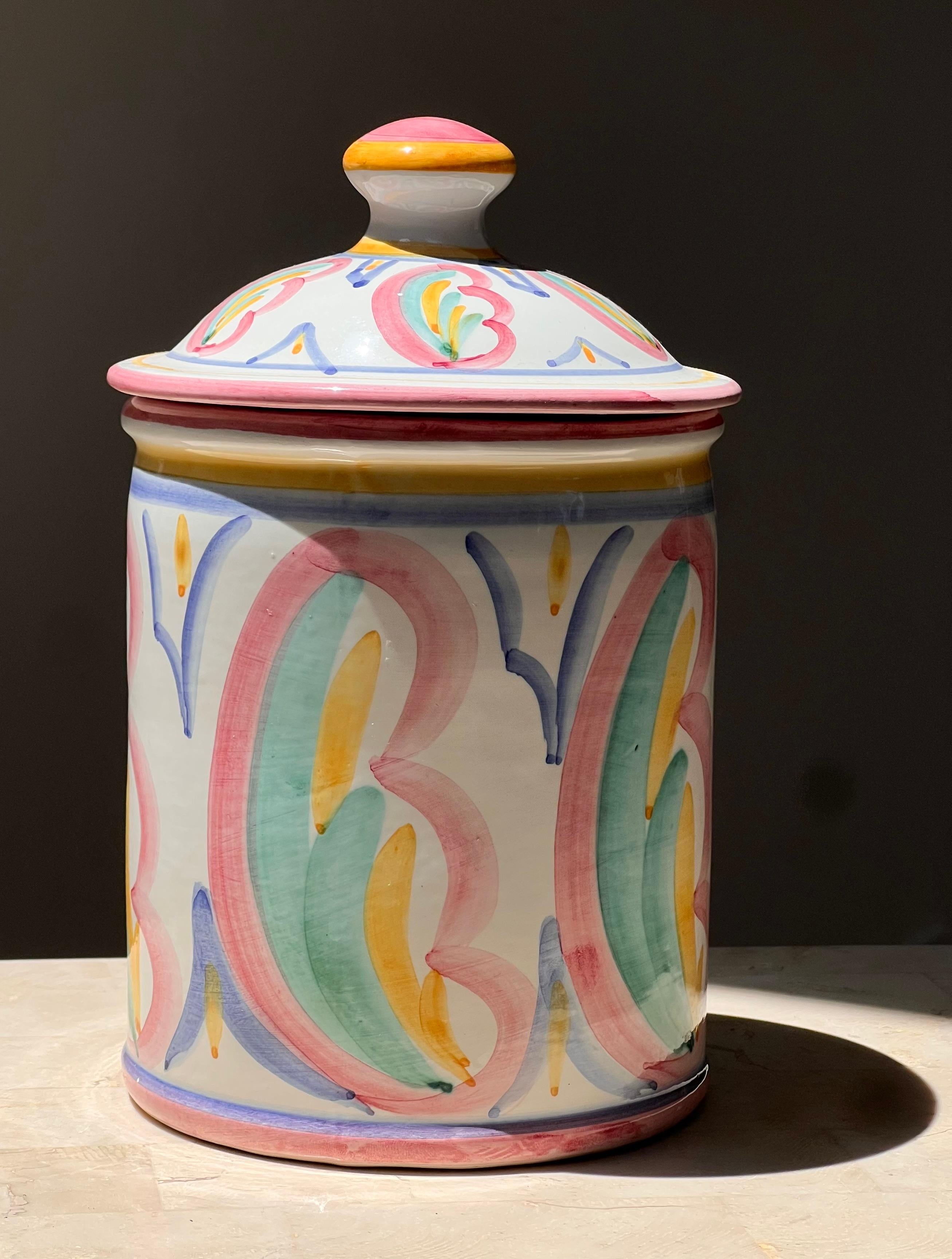 Una olla de cerámica italiana vintage pintada a mano con tapa de Vietri, 1981 en venta 4