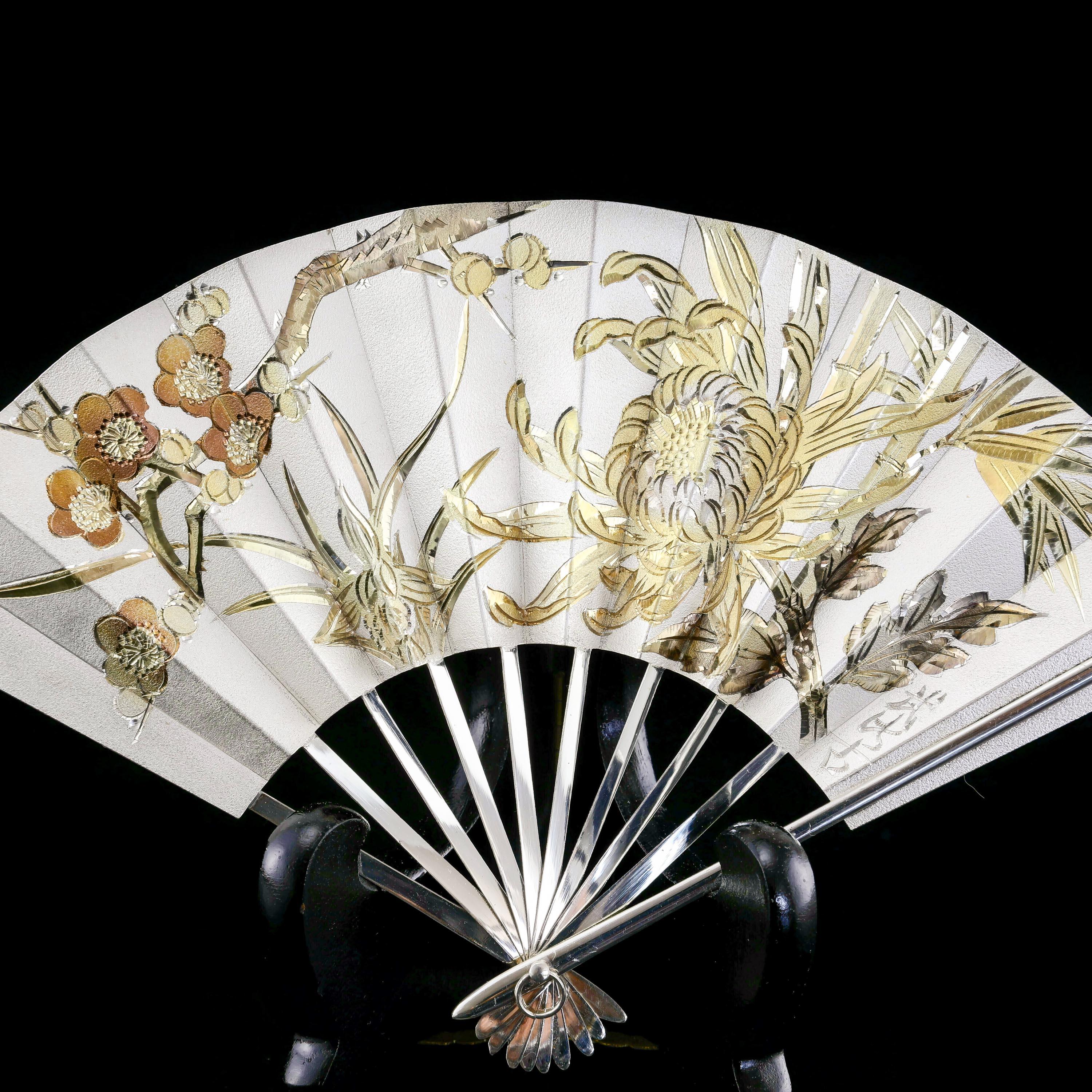 Vintage Japanese Solid Silver Fan 'Sensu/O-Gi', C.1960s In Good Condition For Sale In London, GB