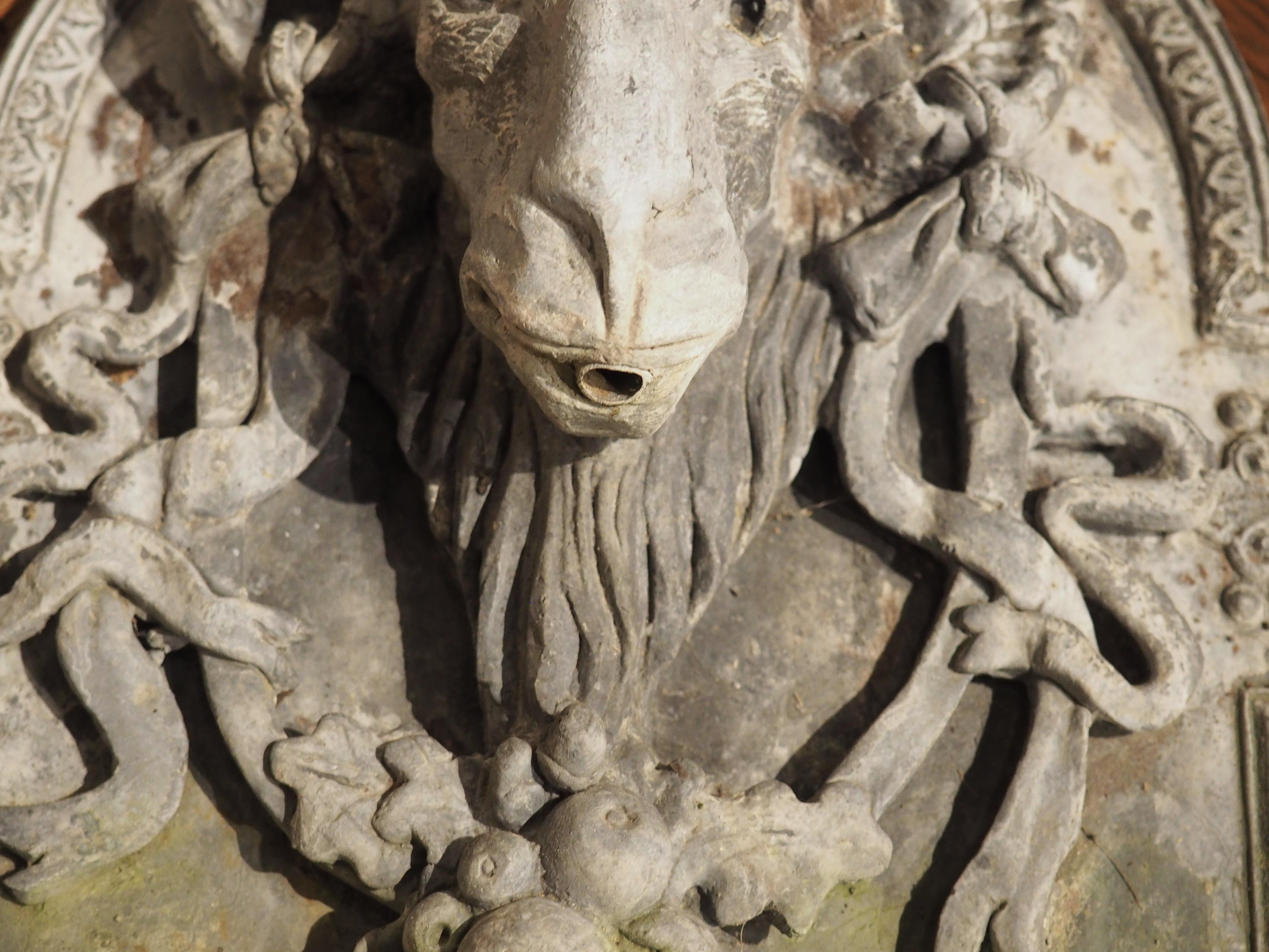 Fontaine murale à tête de bélier en plomb d'Angleterre 9