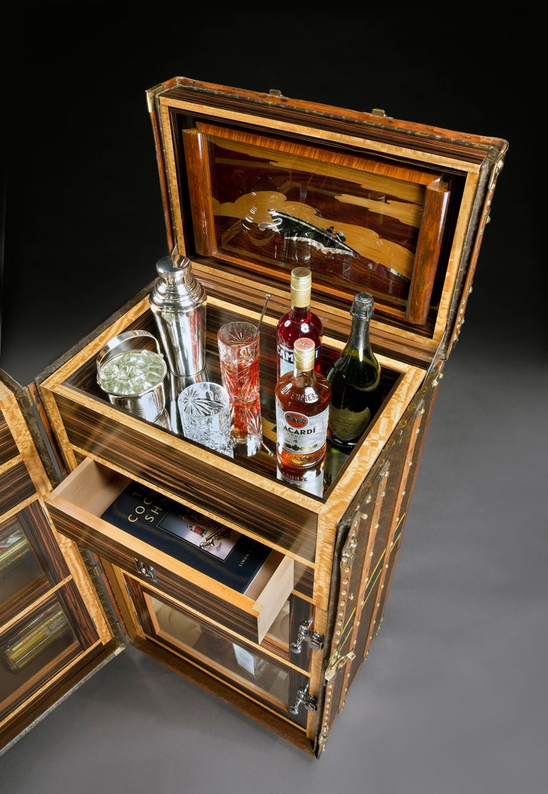 Vintage Louis Vuitton Double 'Malle Armoire' Cocktail Bar and Humidor, 1920s