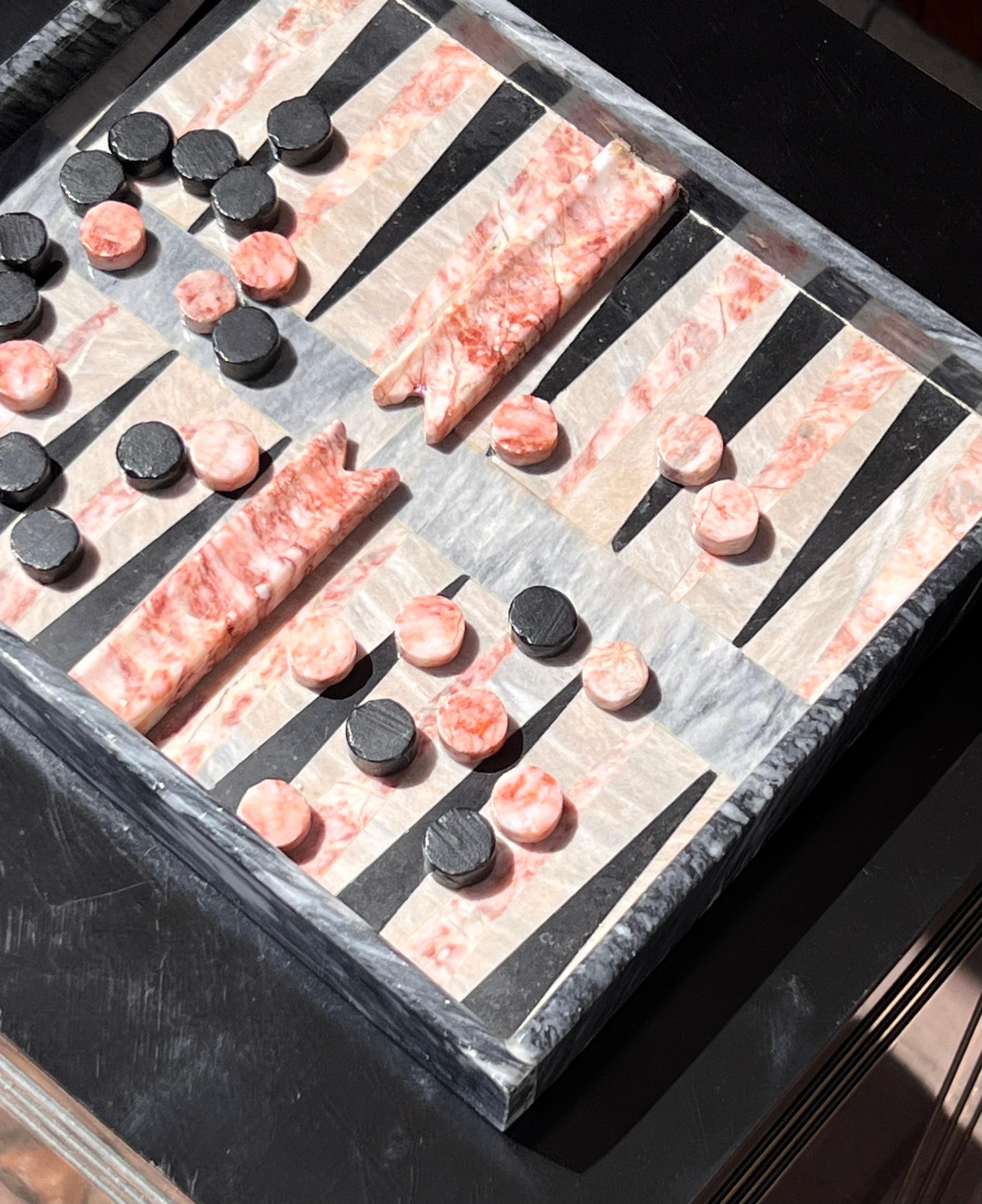 Un set da gioco di backgammon in marmo d'epoca, 20° secolo In condizioni buone in vendita a View Park, CA