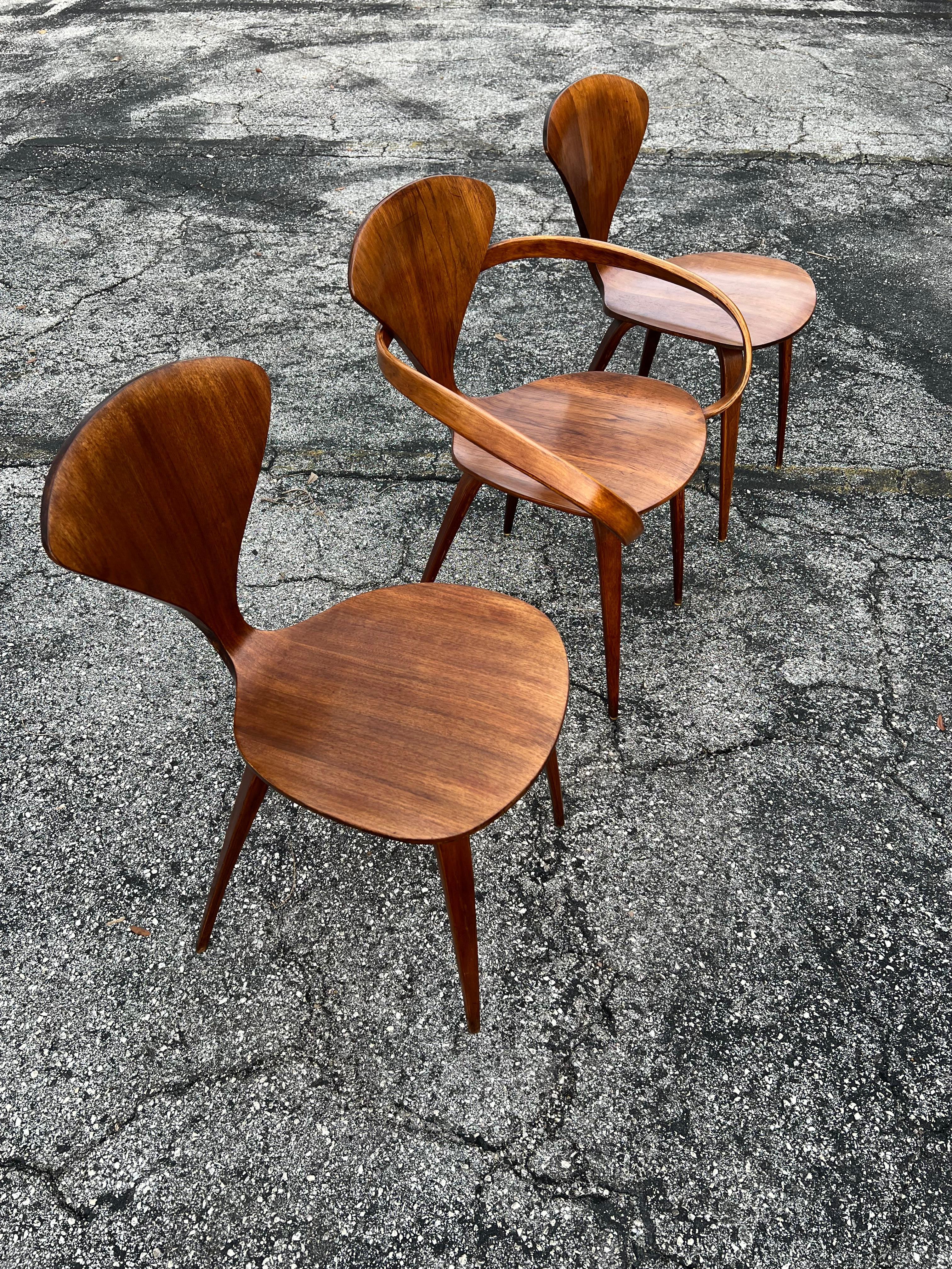A Vintage Norman Cherner Plycraft Sessel  Und zwei Beistellstühle ca' 1950er Jahre im Angebot 4