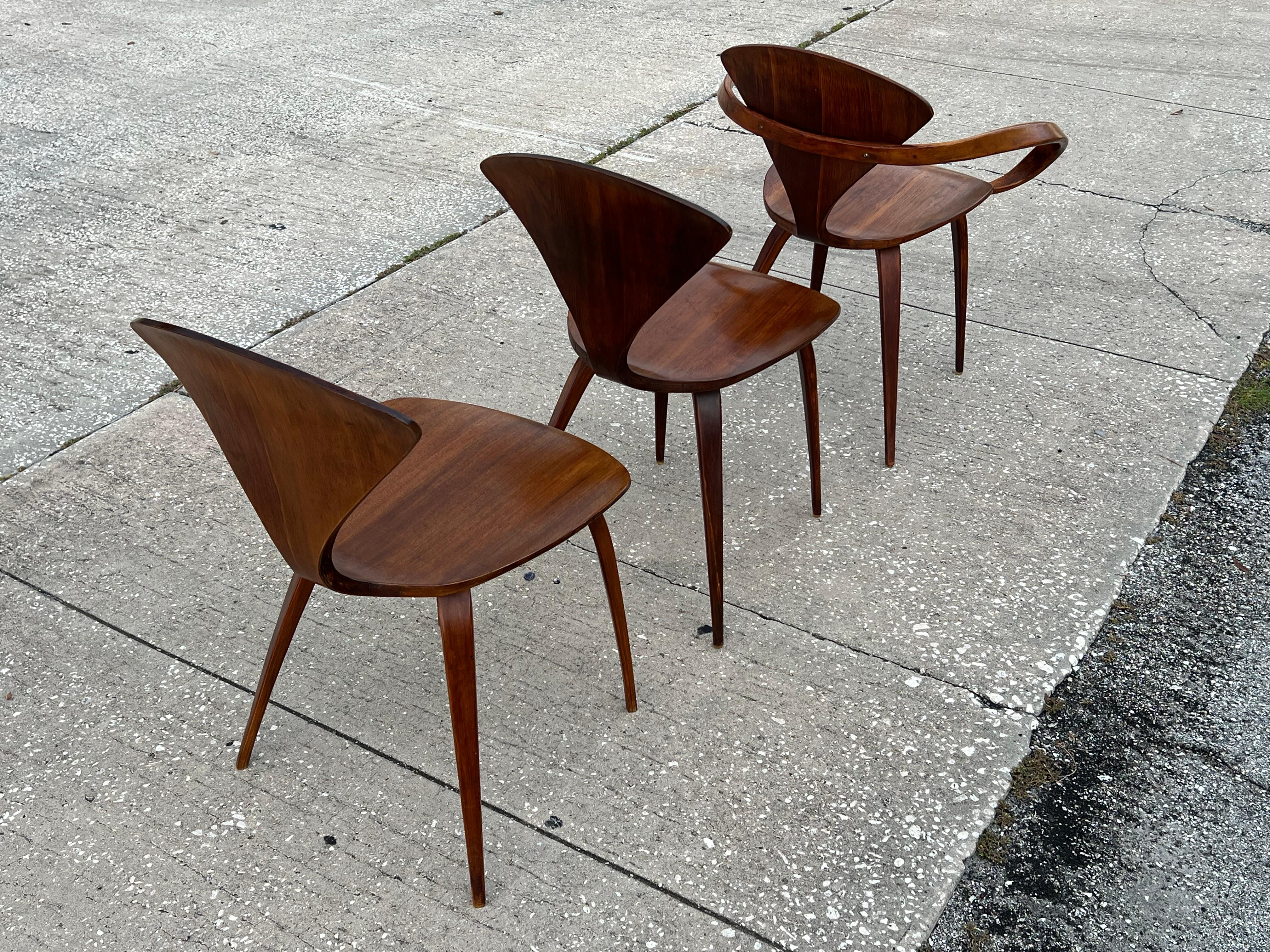 A Vintage Norman Cherner Plycraft Sessel  Und zwei Beistellstühle ca' 1950er Jahre im Angebot 8