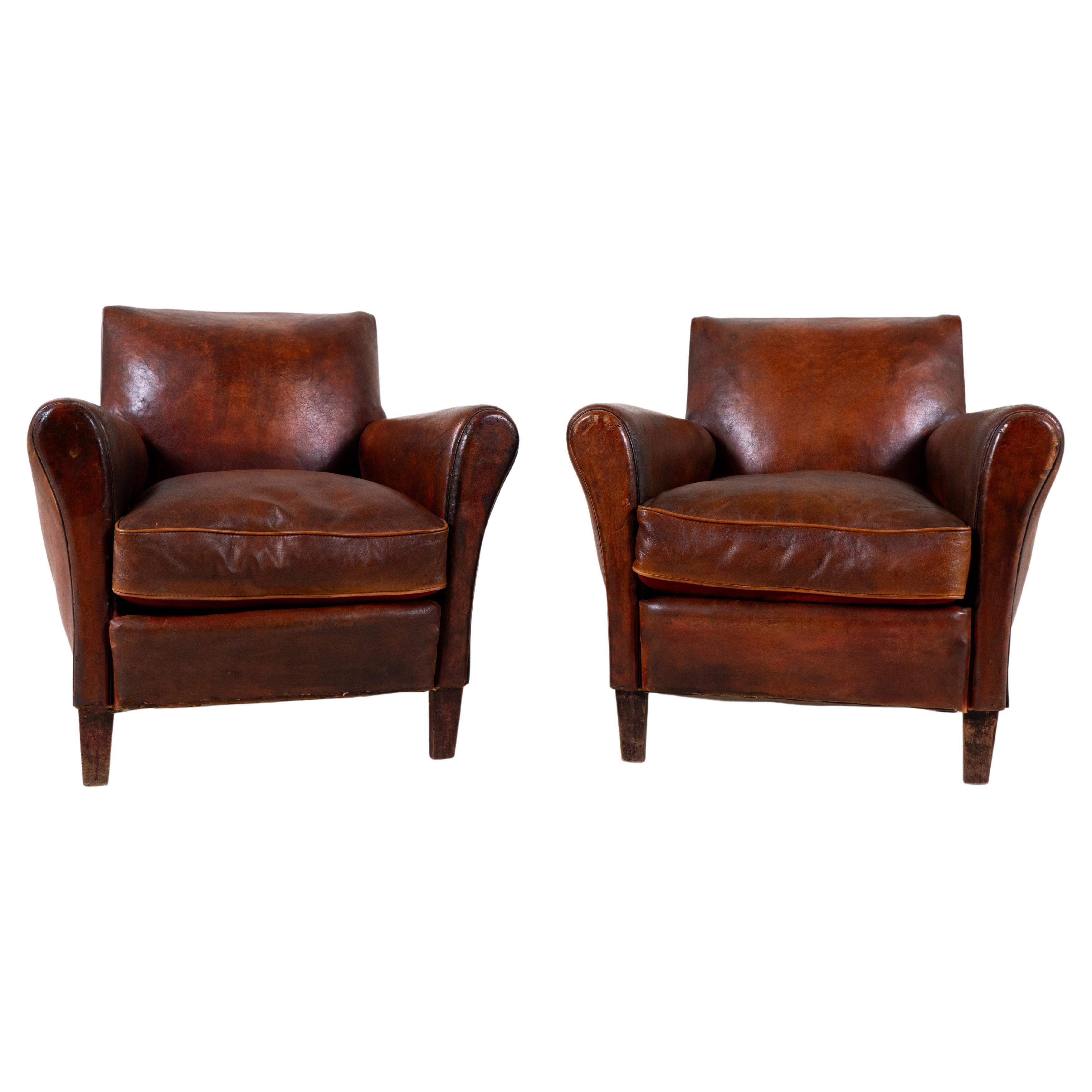 A Vintage Pair of Leather Club Chairs, France 1940 For Sale