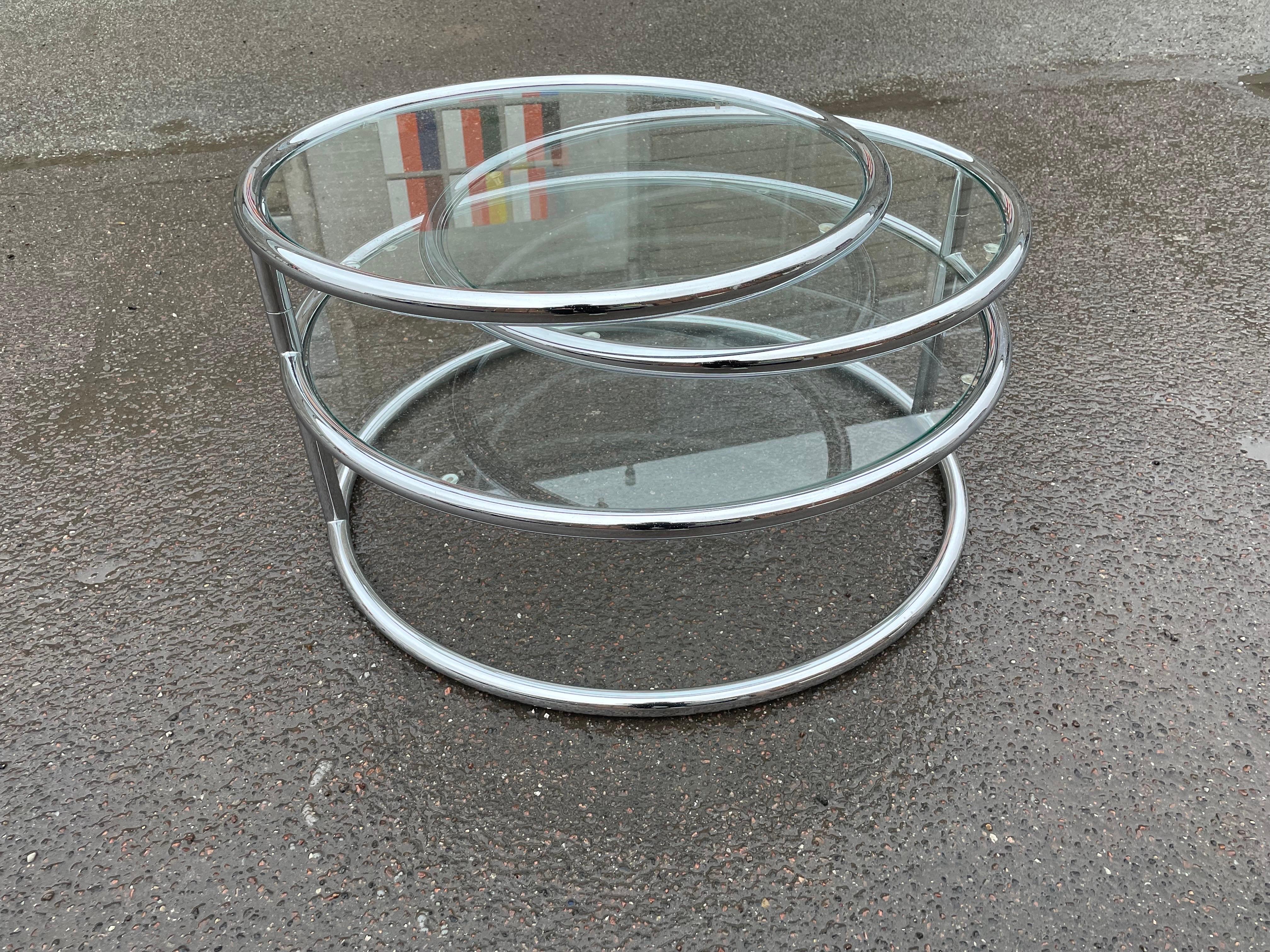 Late 20th Century Vintage Rare Italian Chrome Swivel Coffee Table from the 1970s For Sale