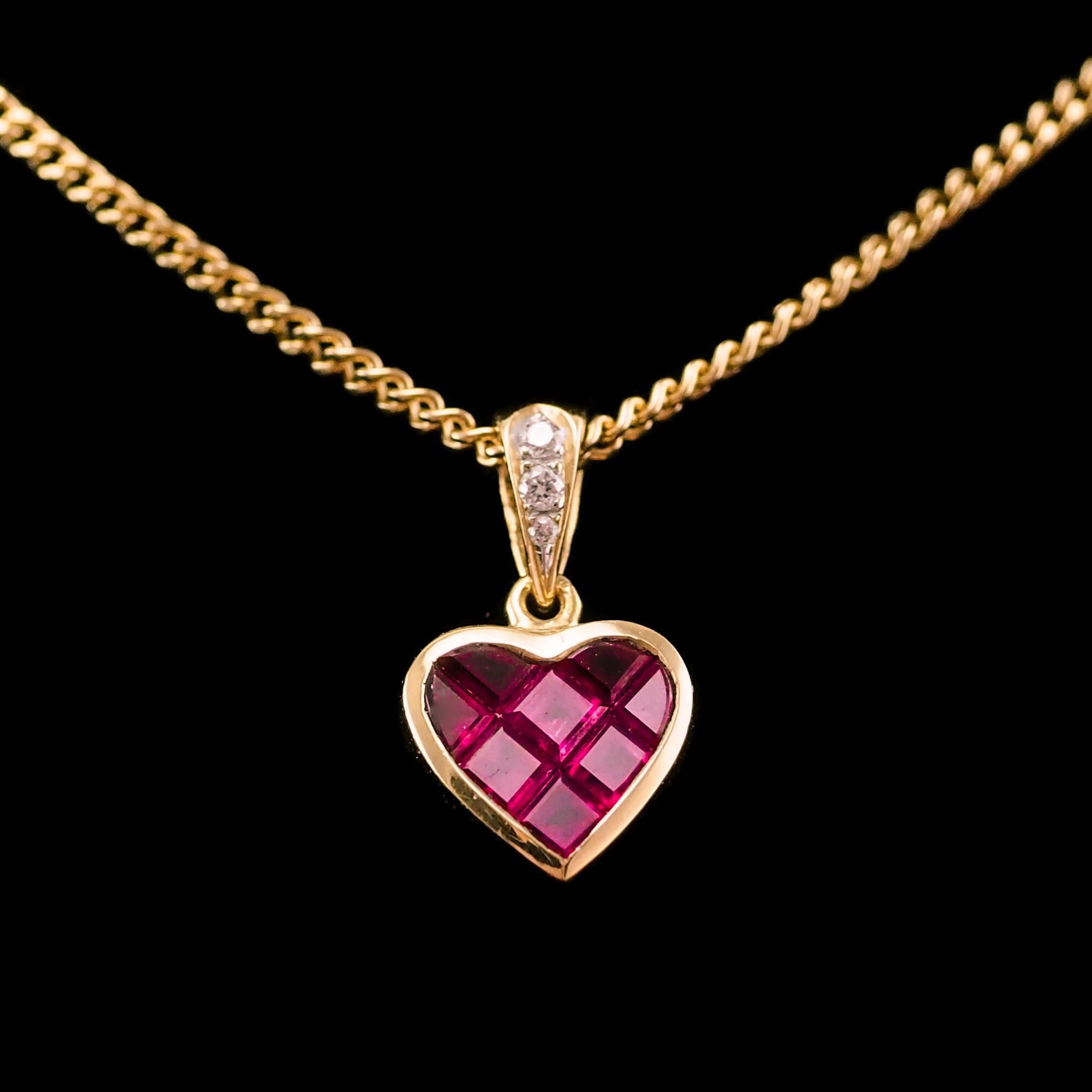 Vintage Ruby & Diamond 18K Gold Heart Shaped Necklace 2