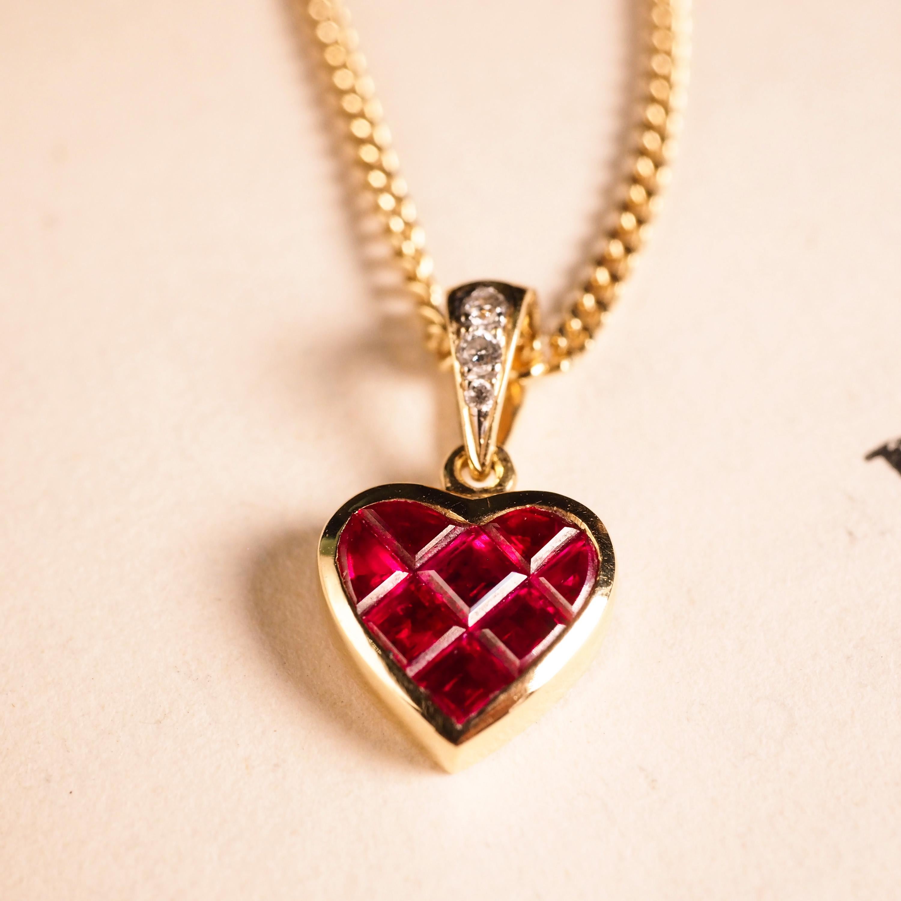 Vintage Ruby & Diamond 18K Gold Heart Shaped Necklace 6