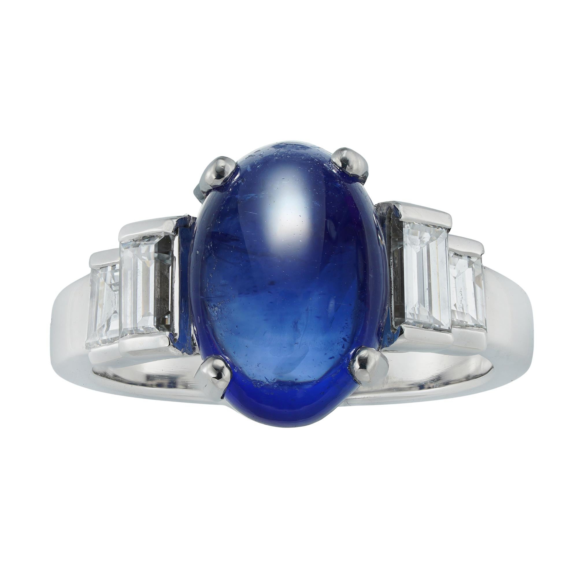 Cabochon Vintage Sapphire and Diamond Ring For Sale