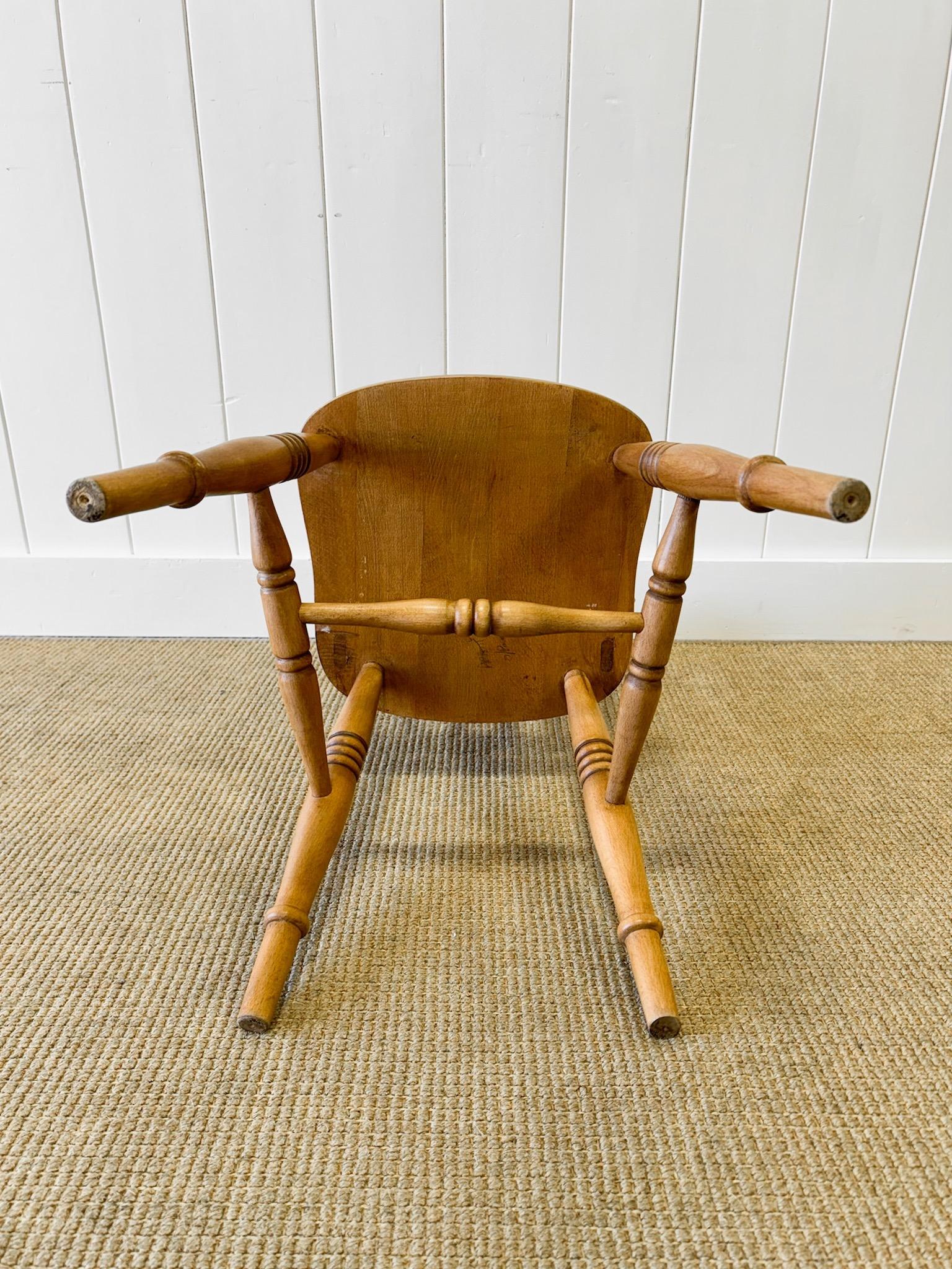 A Vintage Set of 8 Slat Back Ash Chairs For Sale 4