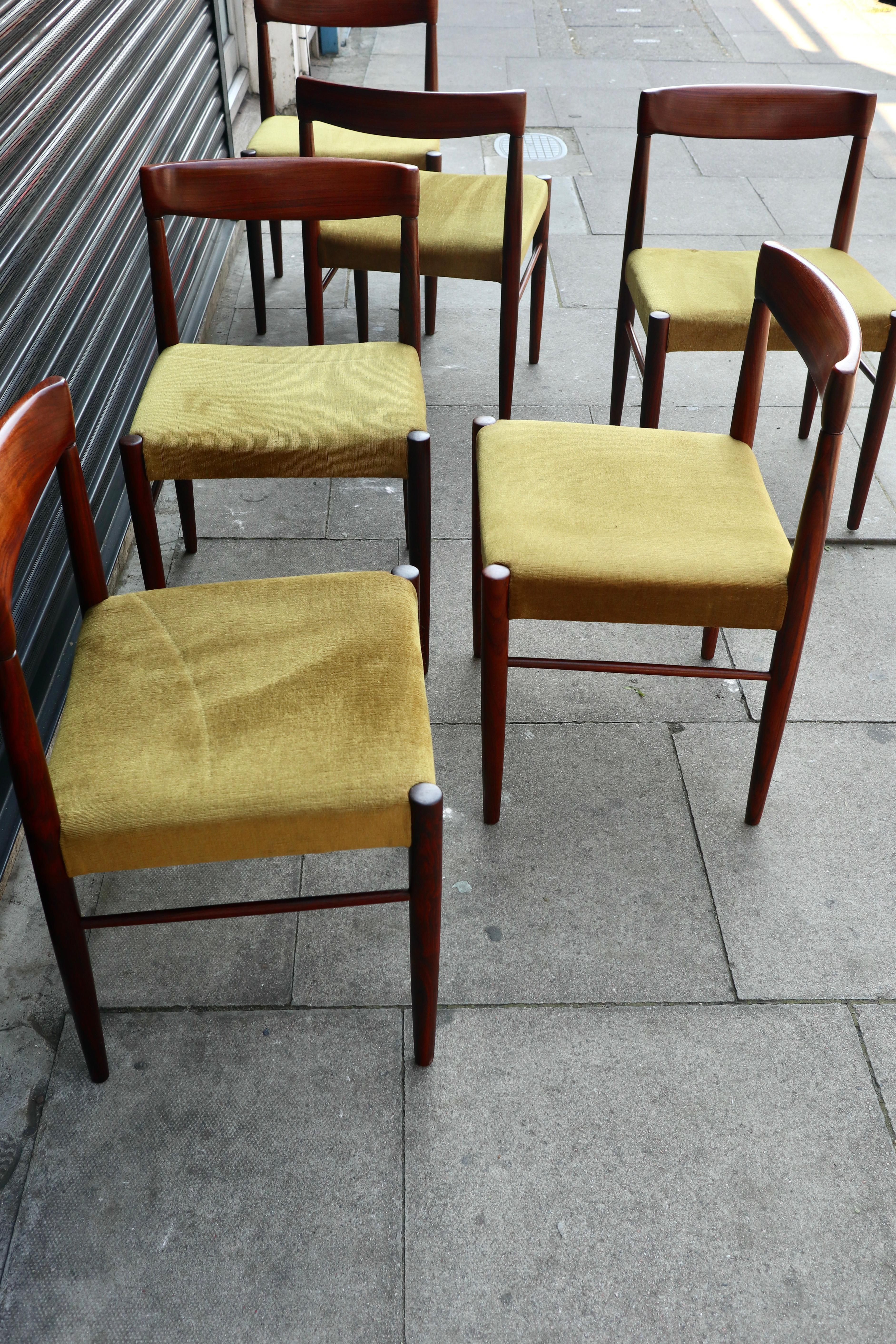 Sechs dänische Rosenholz-Esszimmerstühle aus den 1960er Jahren von H.W. Klein für Bramin im Angebot 9