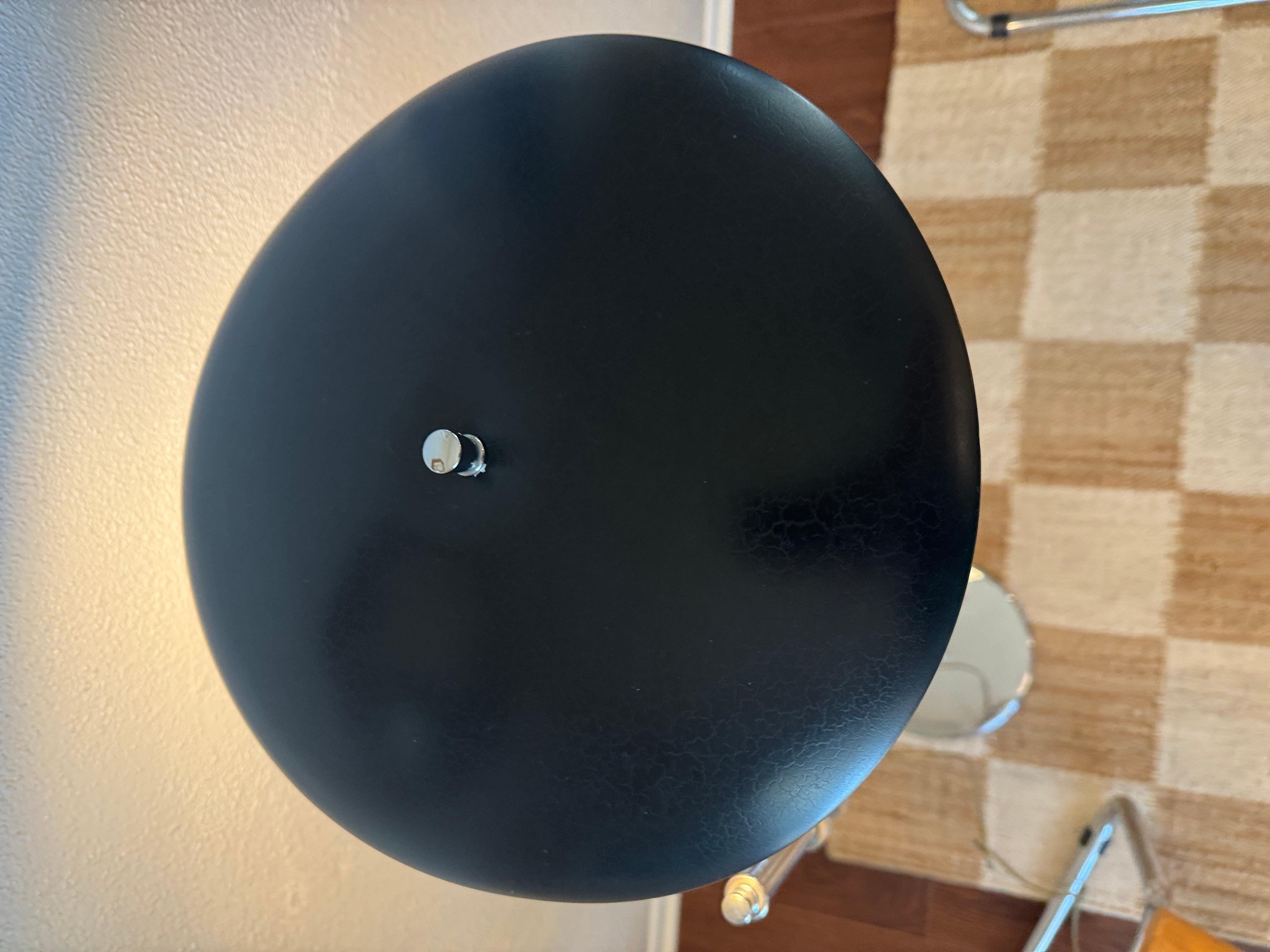 A vintage “Sight Light” adjustable floor lamp by M.G Wheeler, circa 1950s 5