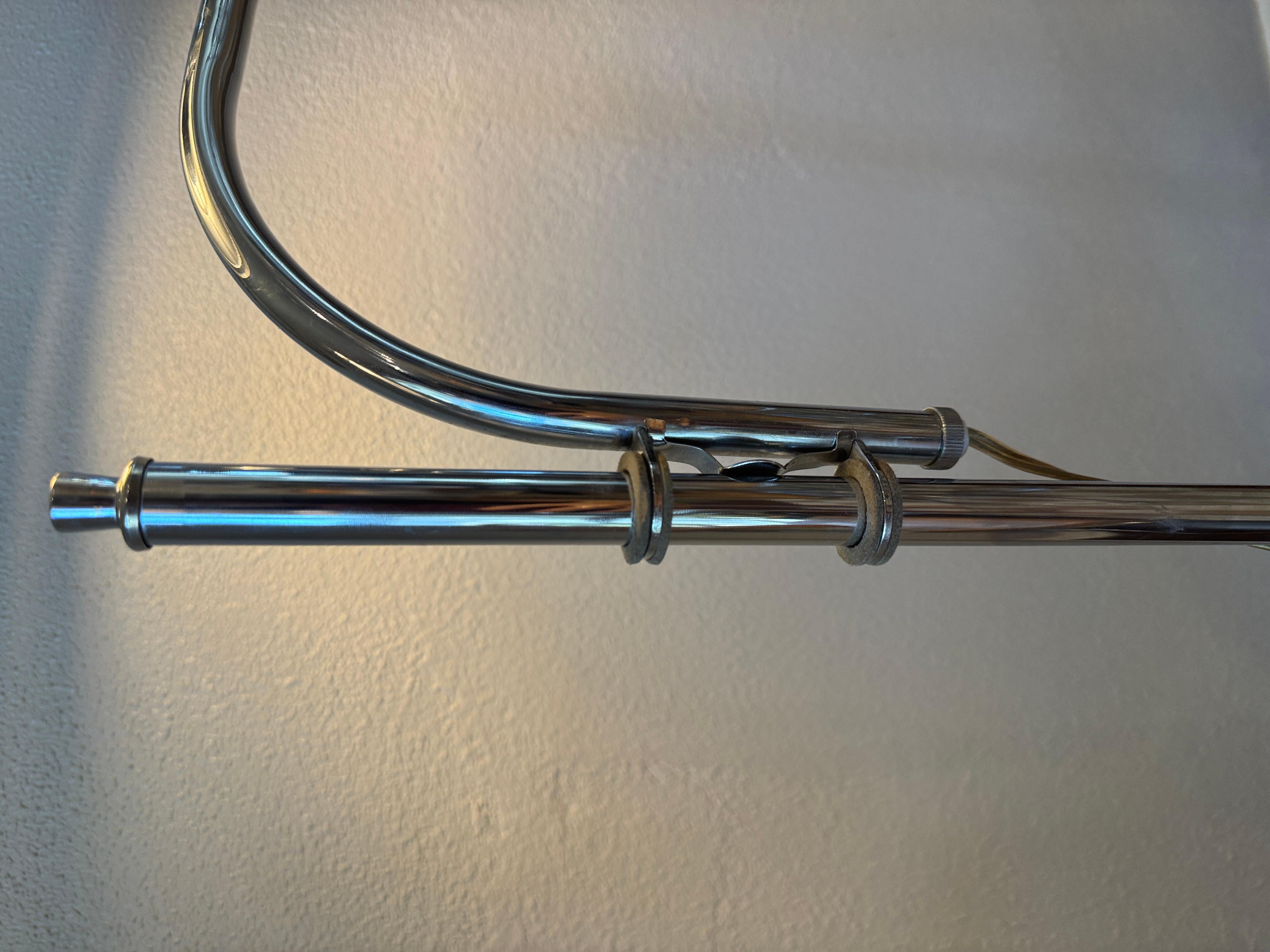 A vintage “Sight Light” adjustable floor lamp by M.G Wheeler, circa 1950s 7