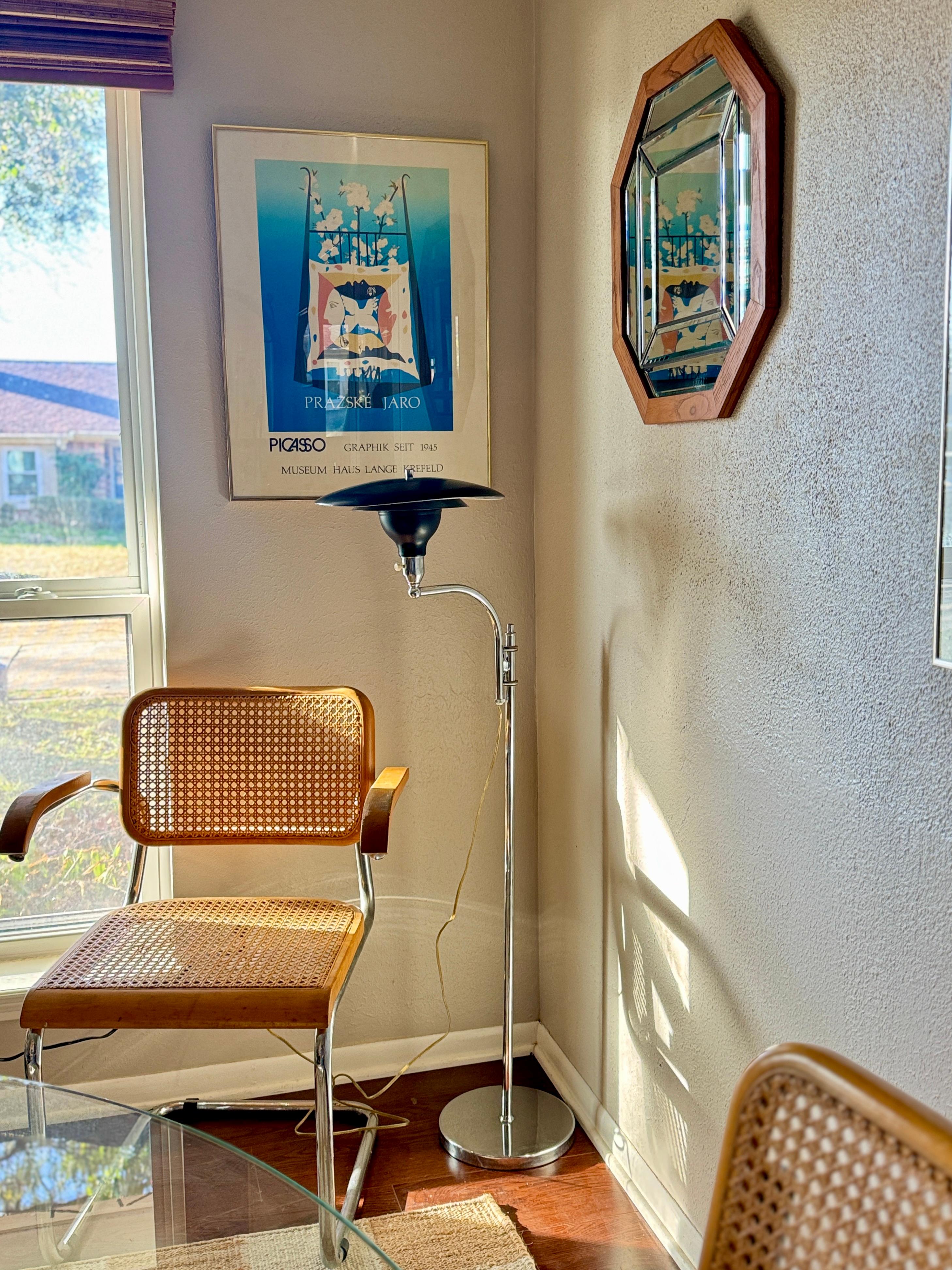 A vintage “Sight Light” adjustable floor lamp by M.G Wheeler, circa 1950s In Good Condition In Houston, TX