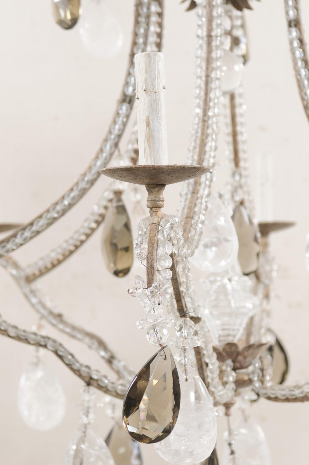Cristal de roche Lustre Vintage à six lumières avec plateau en cascade, orné de cristaux fumés et de roches en vente