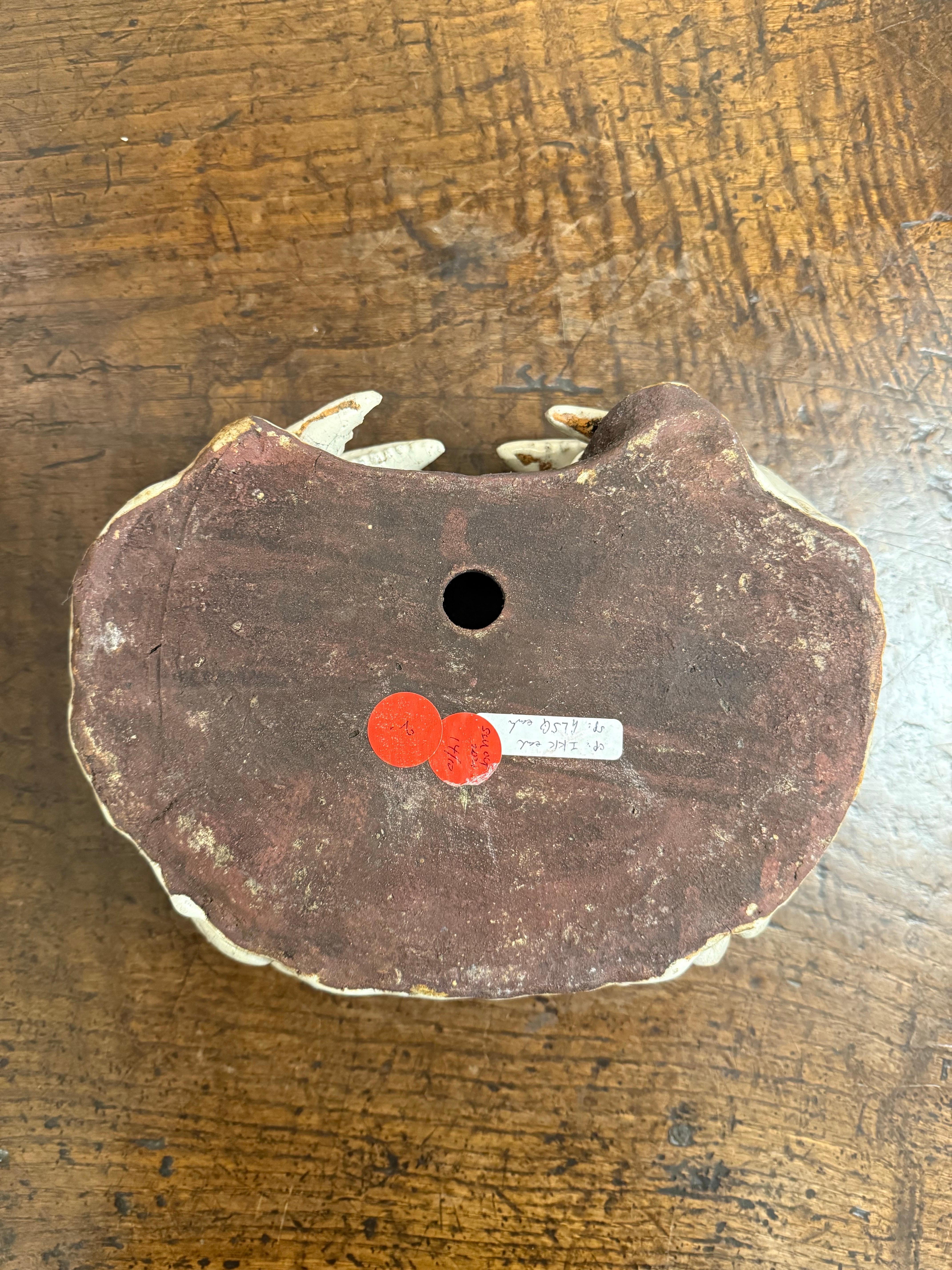 Granchio in gres d'epoca, metà del XX secolo in vendita 7