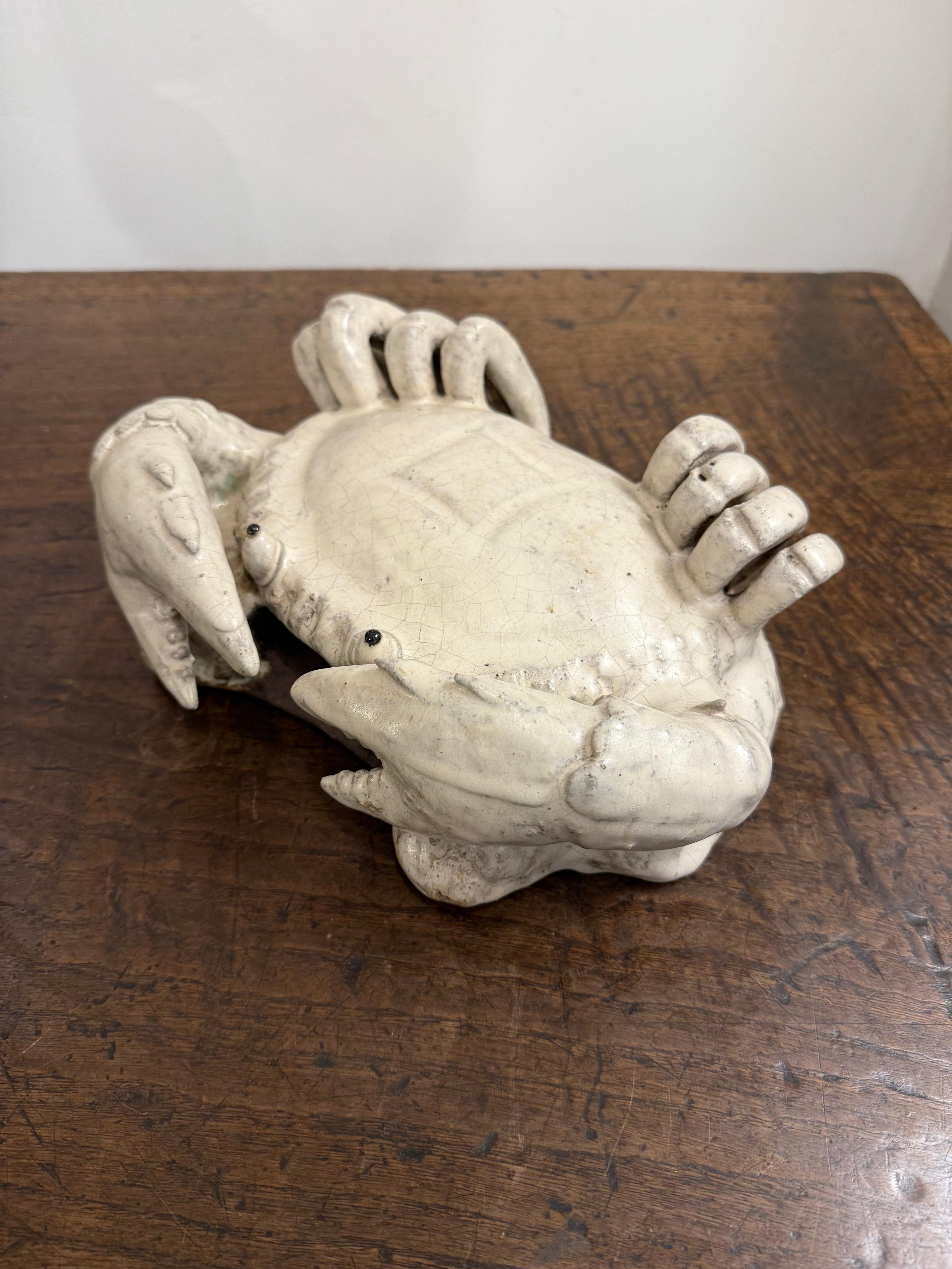 Cinese Granchio in gres d'epoca, metà del XX secolo in vendita