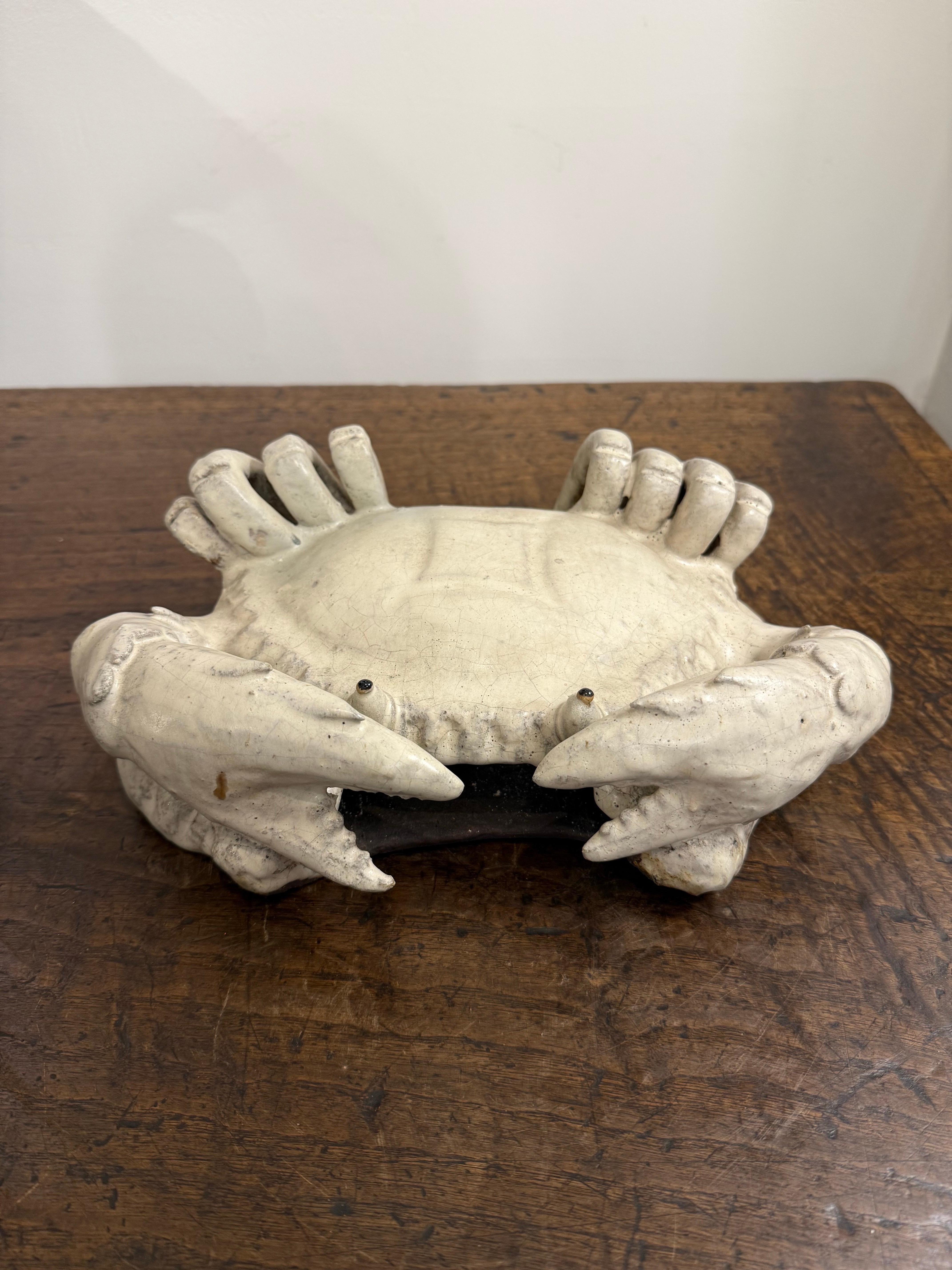 Cinese Granchio in gres d'epoca, metà del XX secolo in vendita
