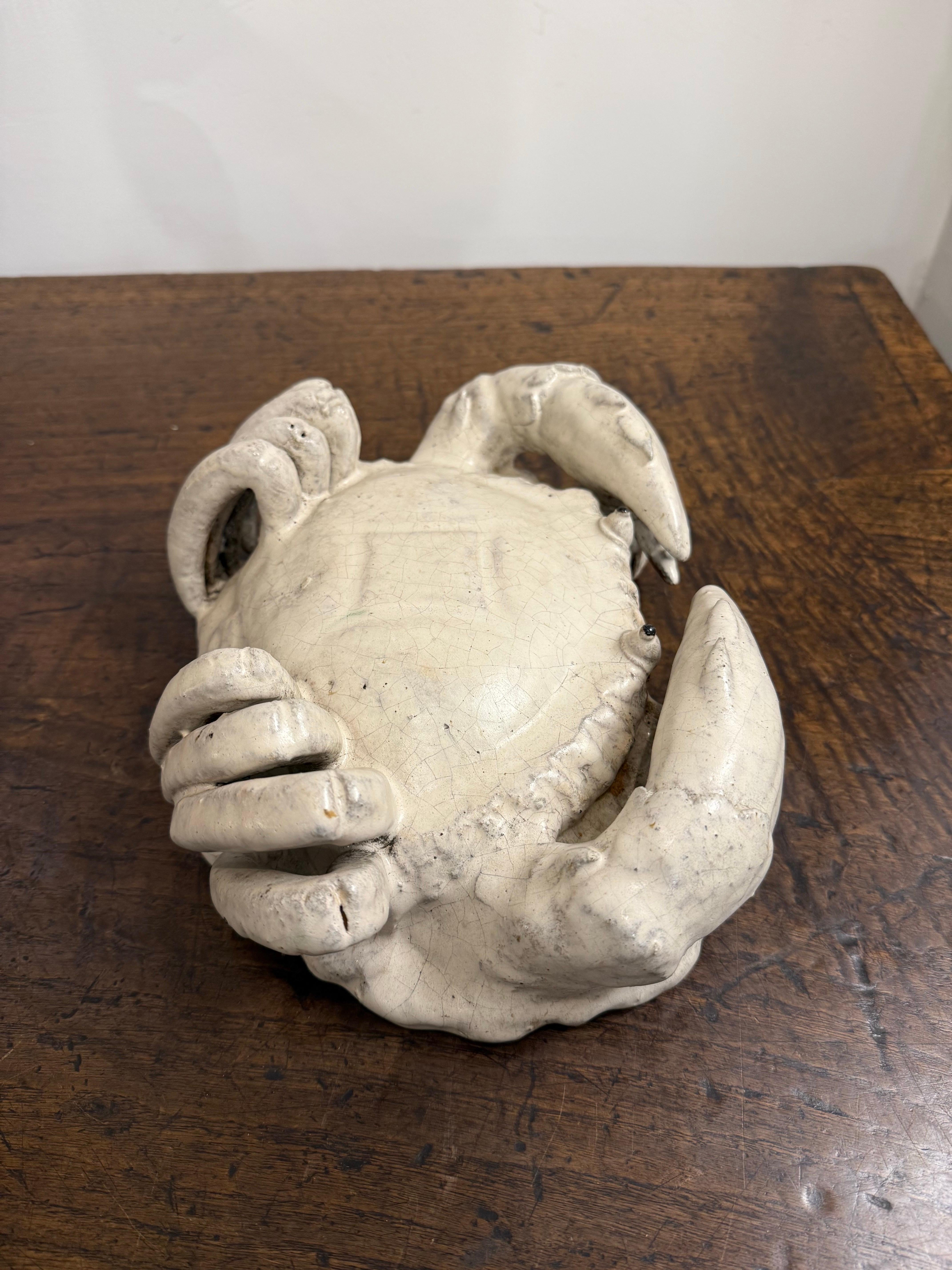 Fatto a mano Granchio in gres d'epoca, metà del XX secolo in vendita