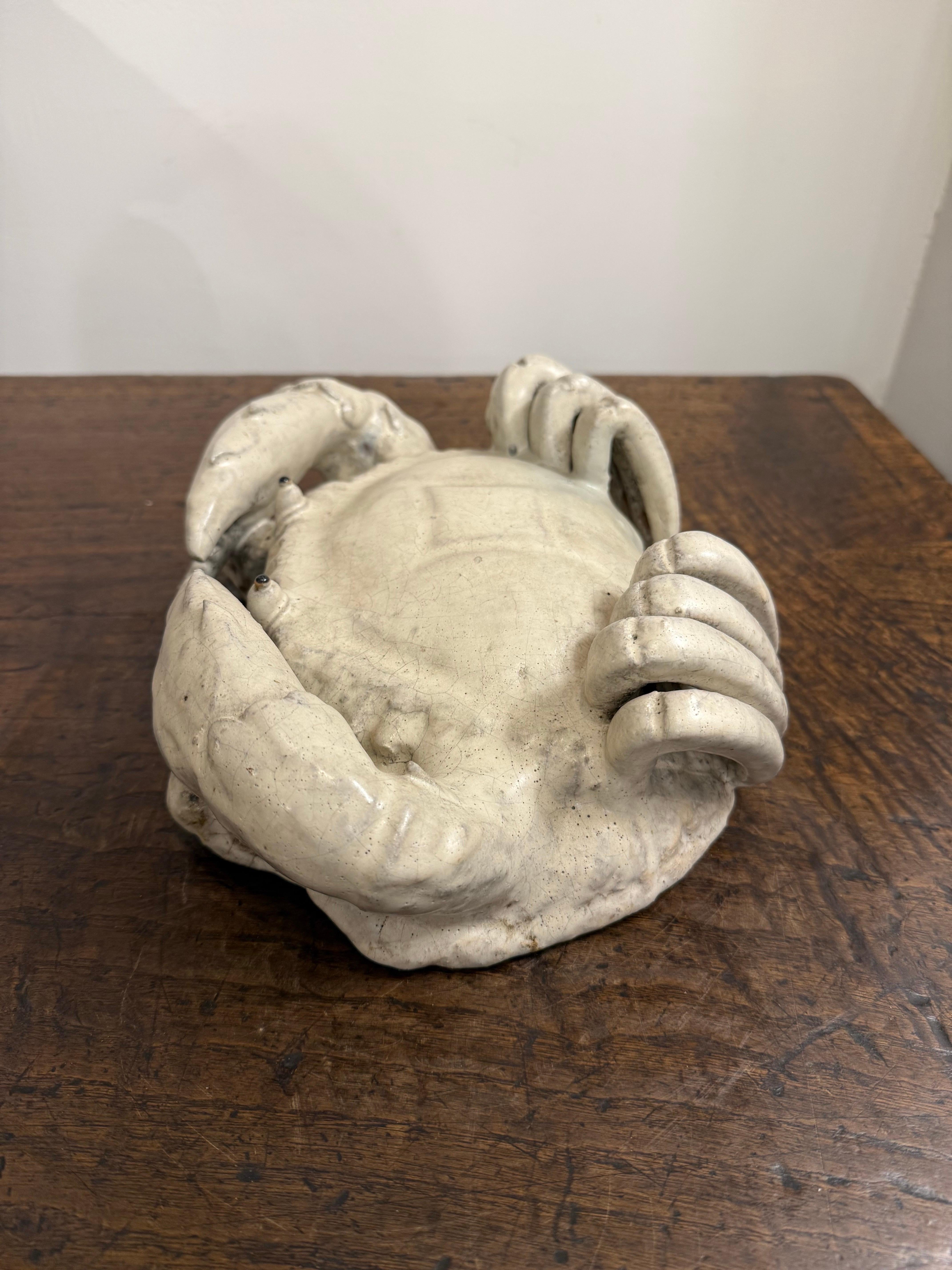 Fatto a mano Granchio in gres d'epoca, metà del XX secolo in vendita