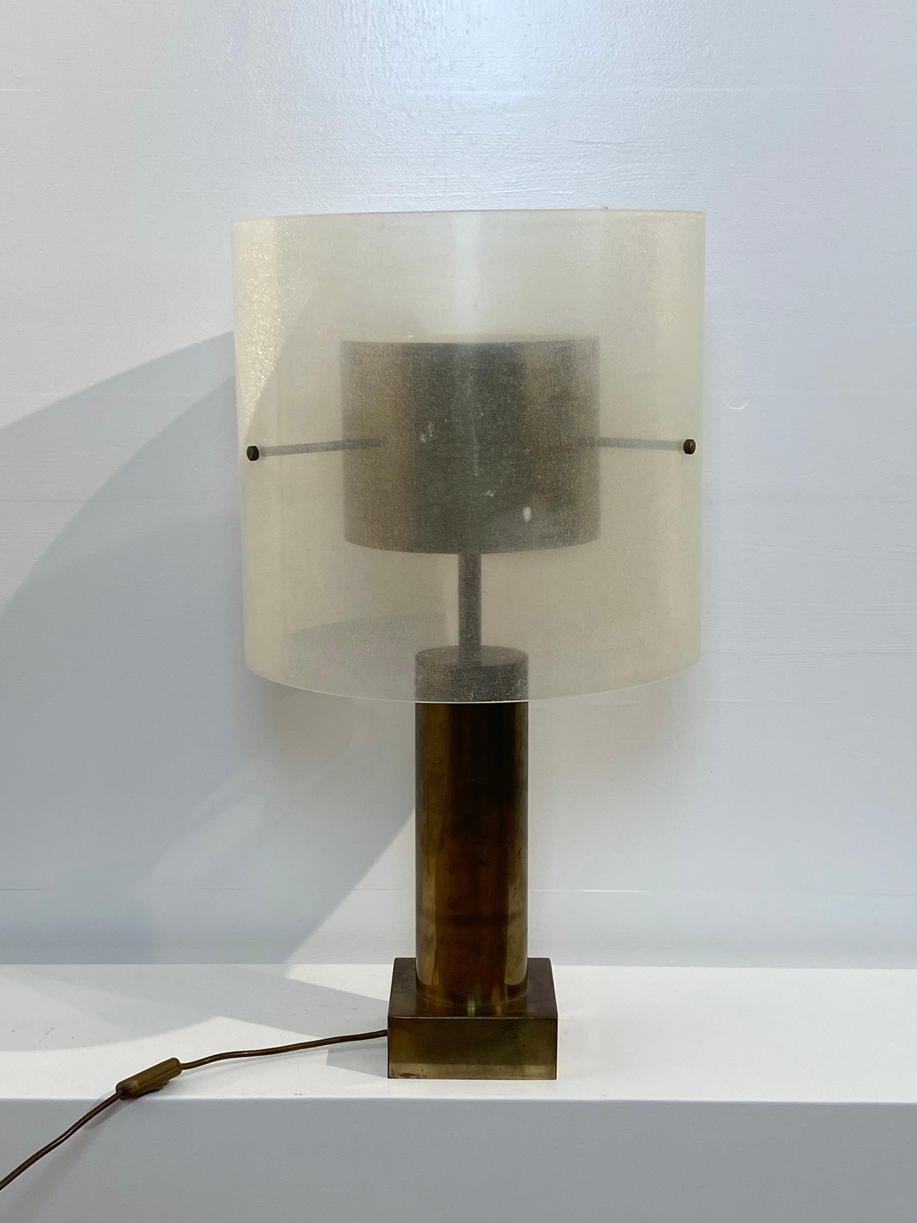 A Vintage Table Lamp For Sale 4