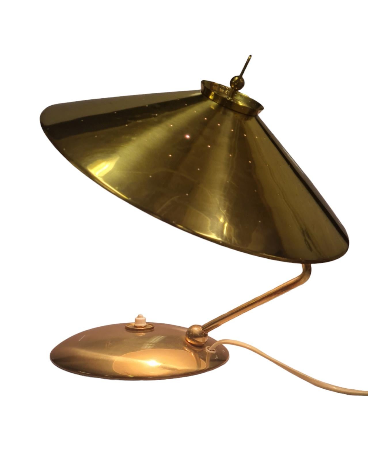 A Vintage Table Lamp in Full Brass Model EV 65 for Itsu