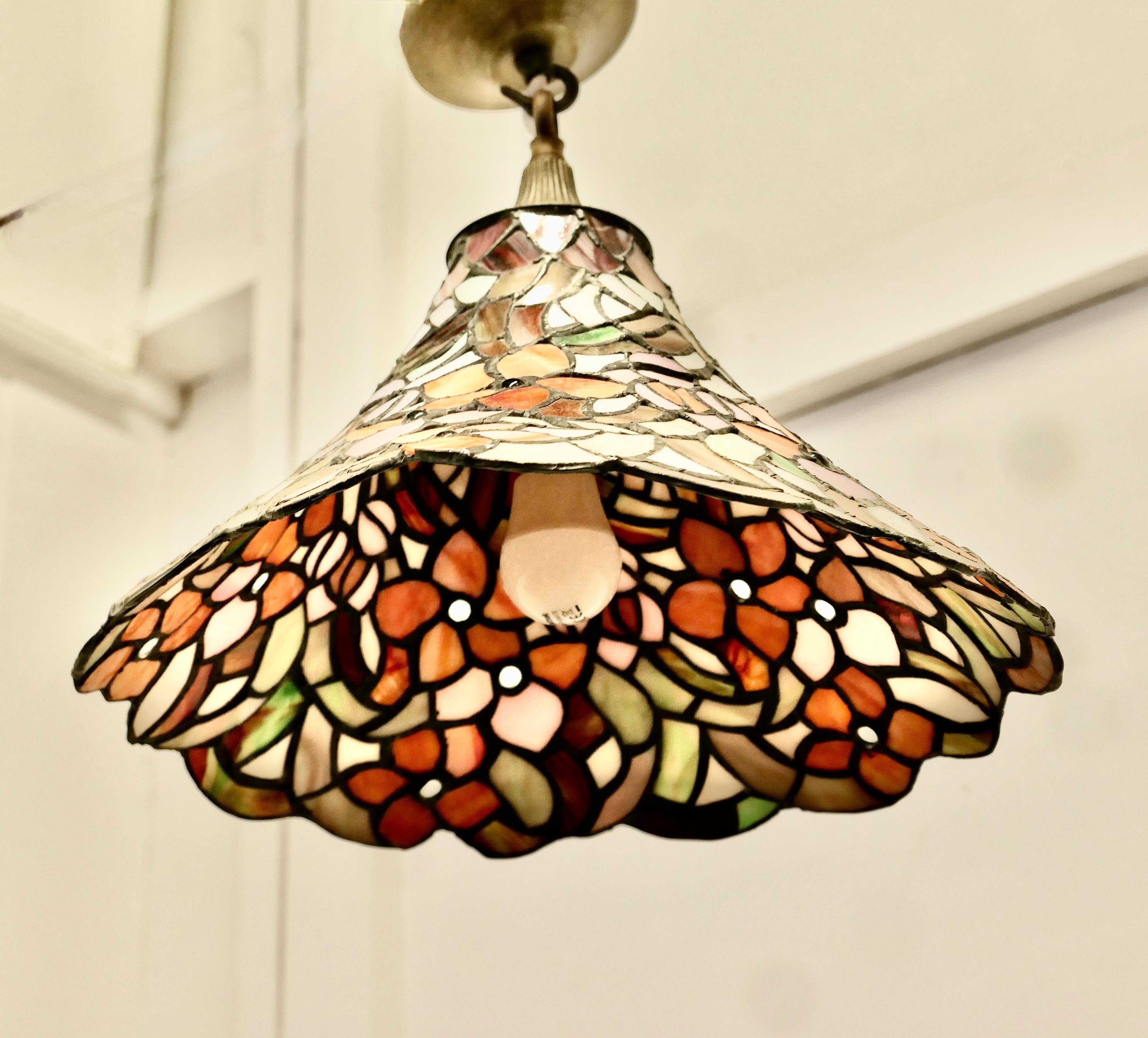 Vintage Tiffany Arts and Crafts-Lampenschirm im Vintage-Stil im Angebot 3
