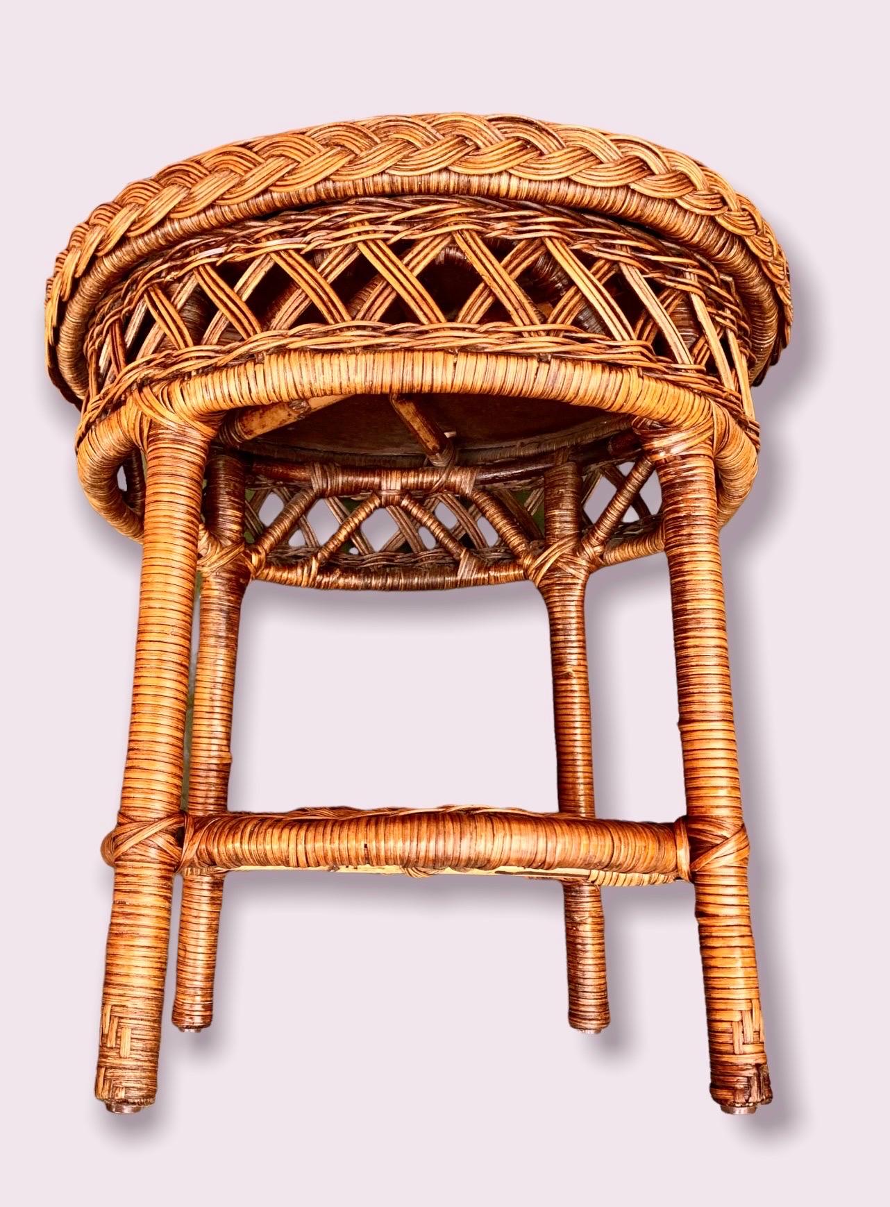 Vintage Wicker over Rattan Rd. End/Side Table 4