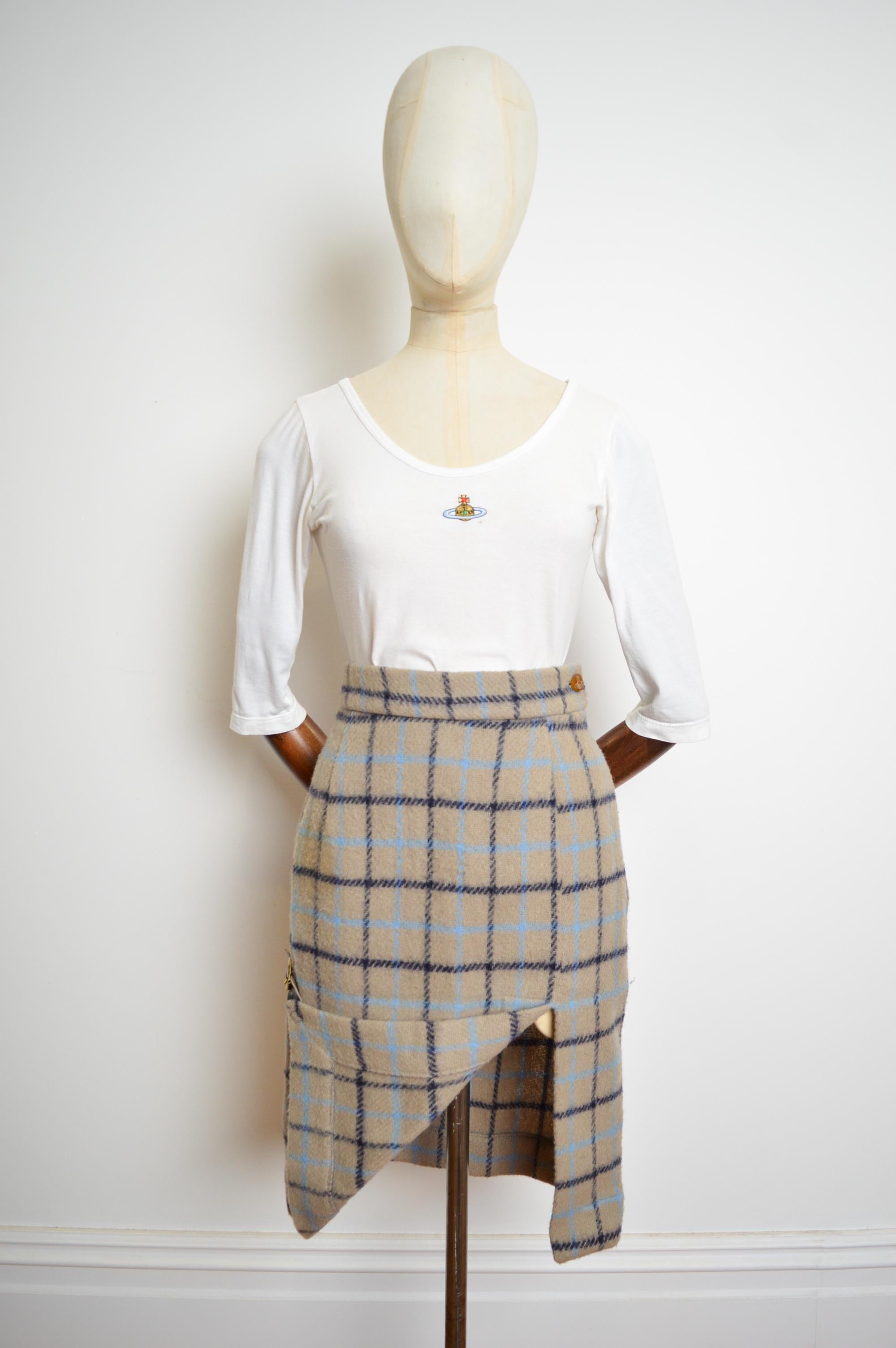 A/W 1988 -1989 VIVIENNE WESTWOOD Time Machine Collection Blue Plaid Tartan skirt For Sale 6